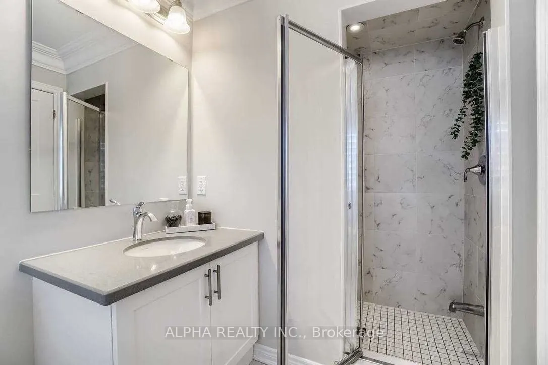 3016 Rivertrail Common