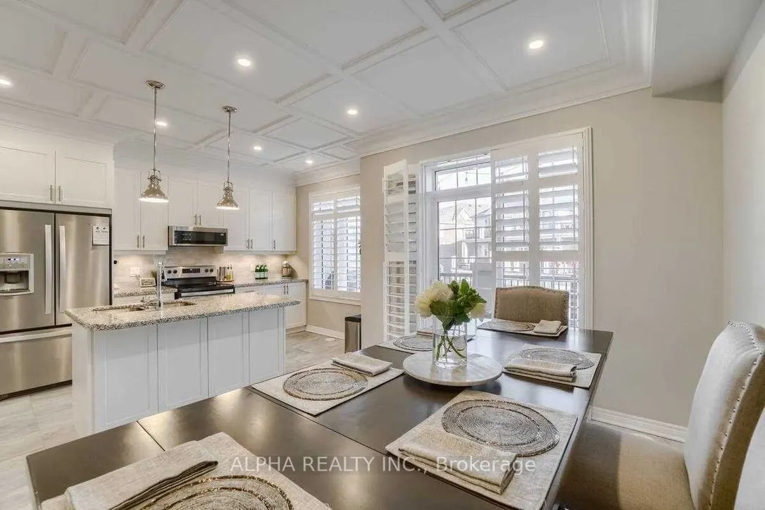 3016 Rivertrail Common