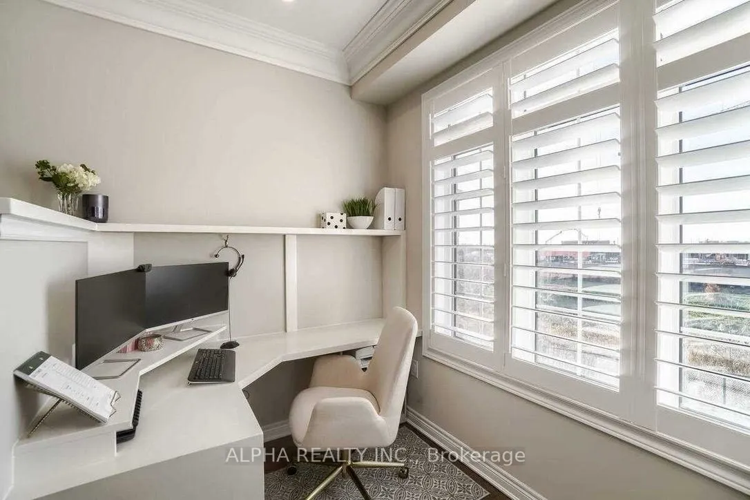 3016 Rivertrail Common