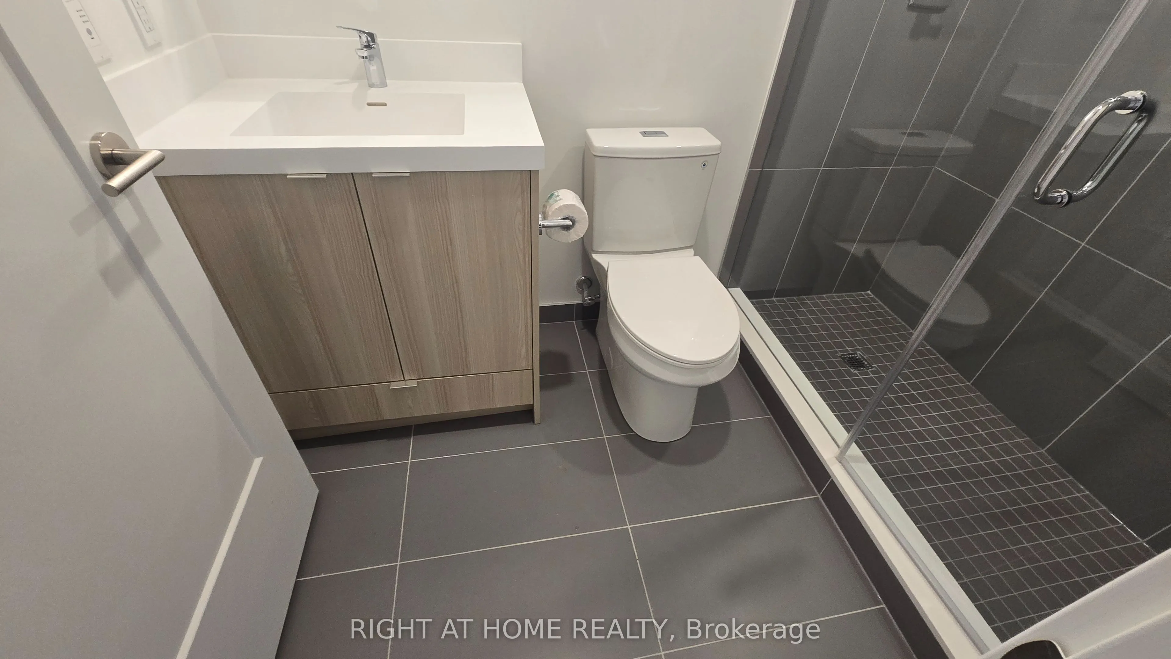 60 Central Park Road Way, #209