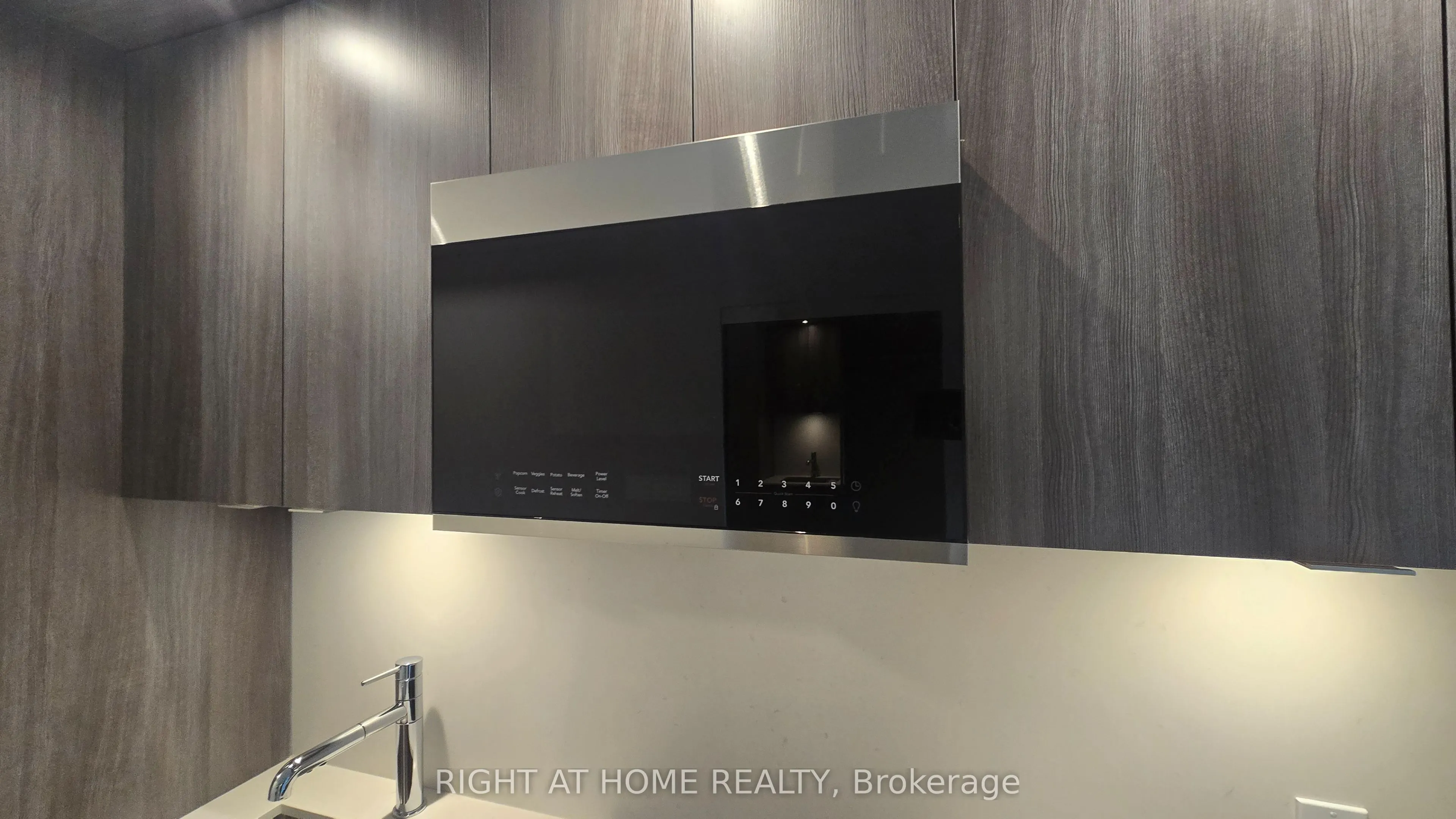 60 Central Park Road Way, #209