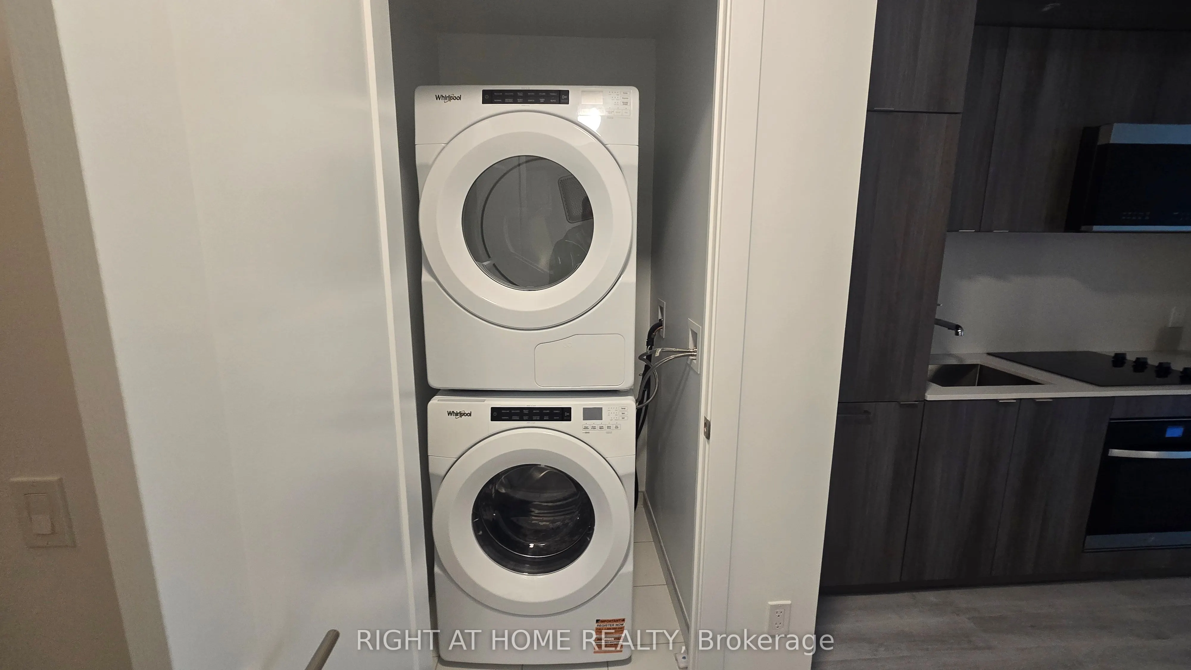 60 Central Park Road Way, #209