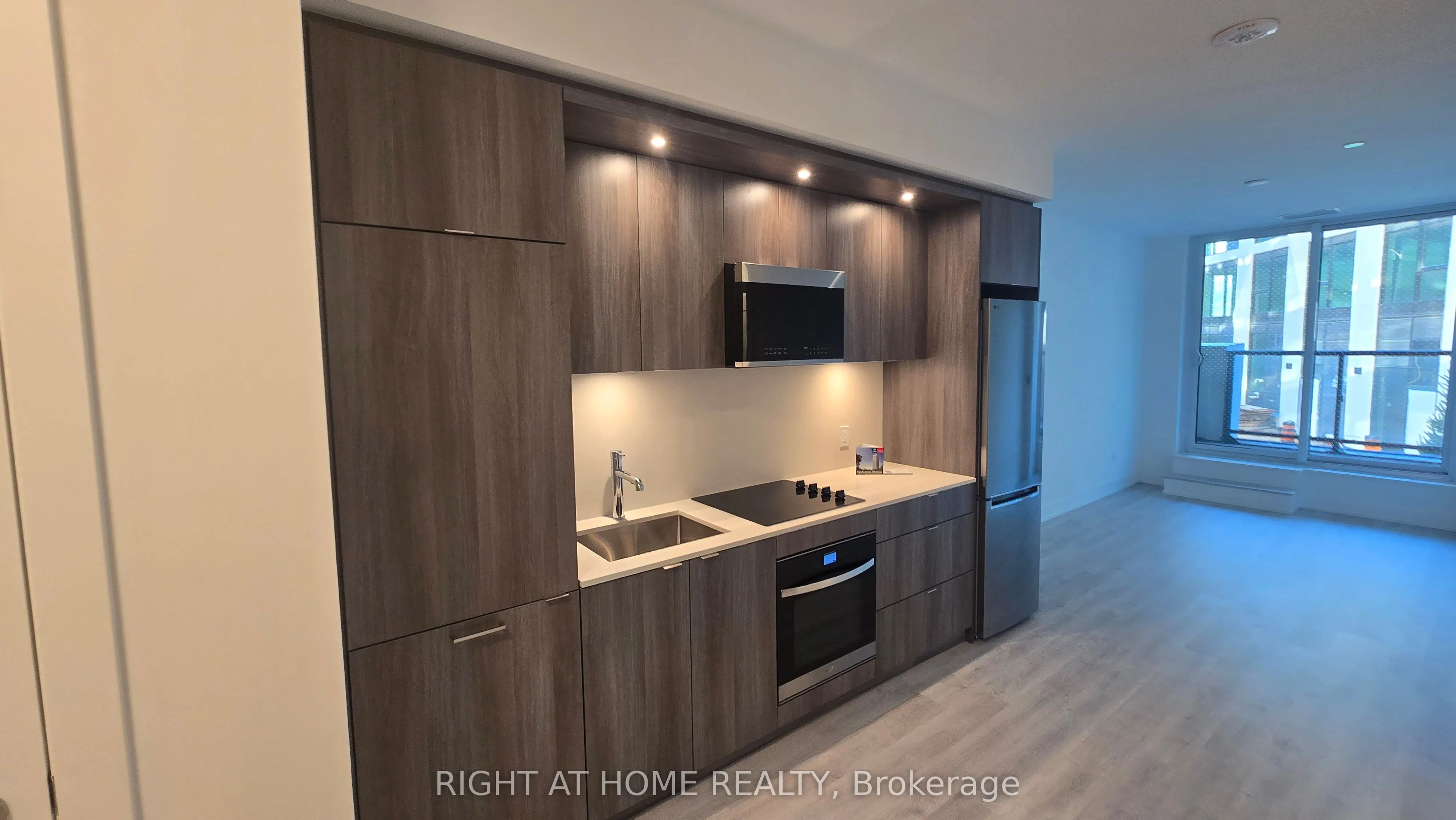 60 Central Park Road Way, #209