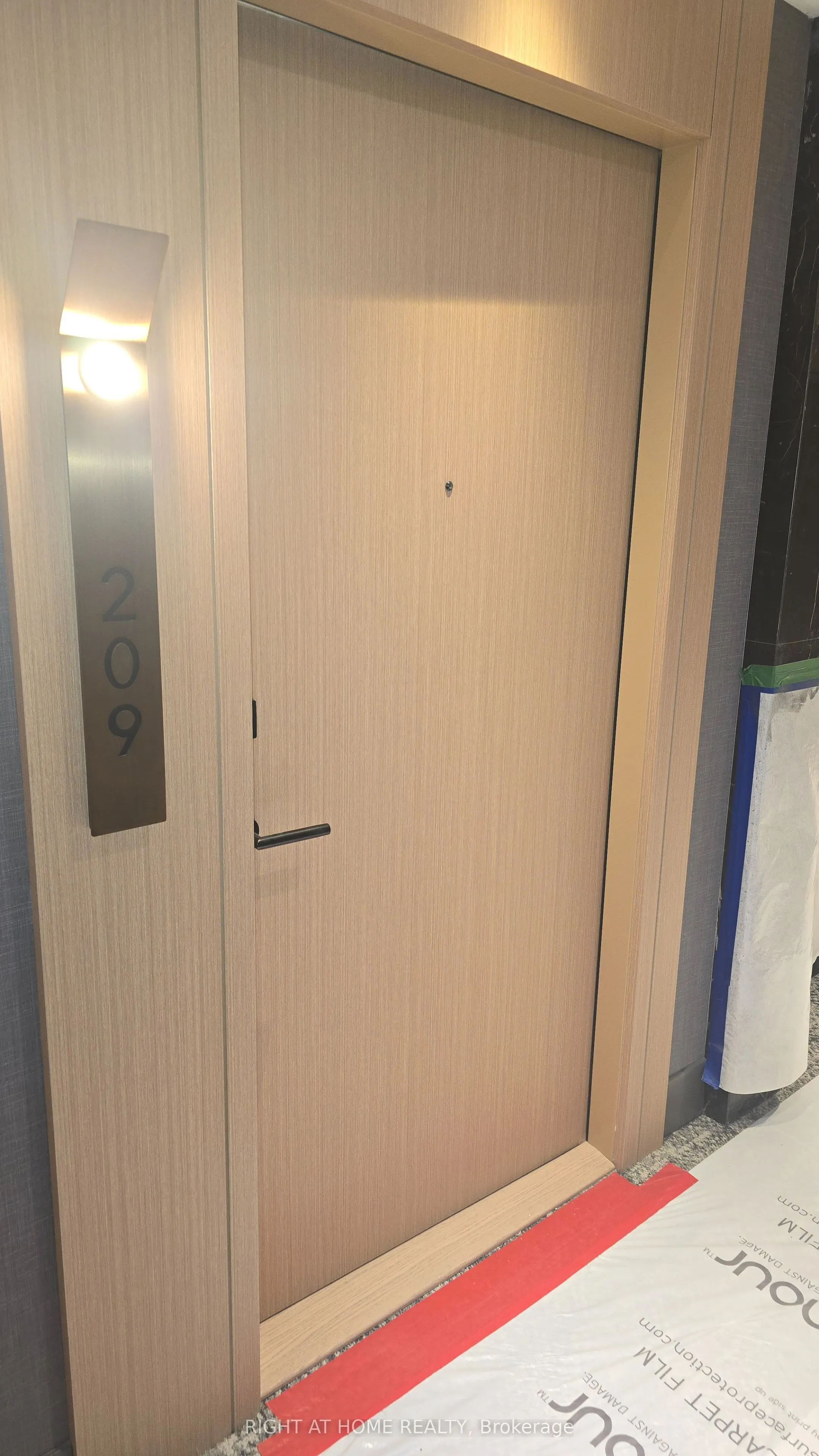 60 Central Park Road Way, #209