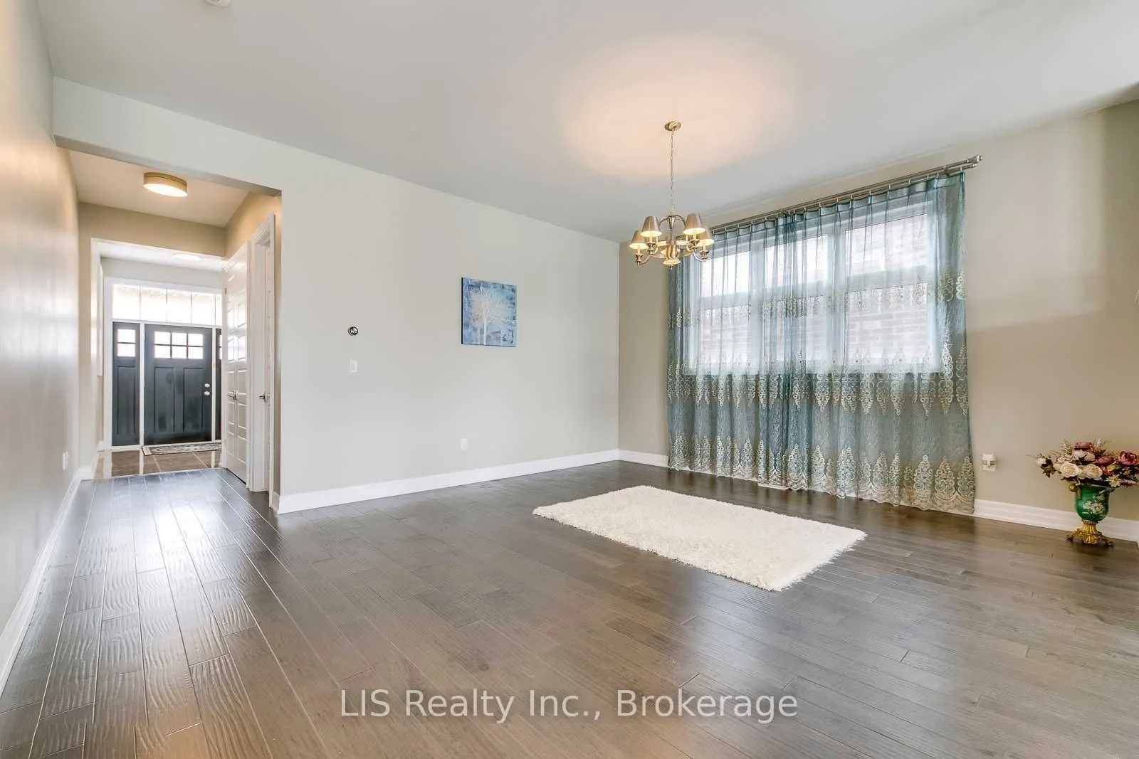 3294 Charles Biggar Drive