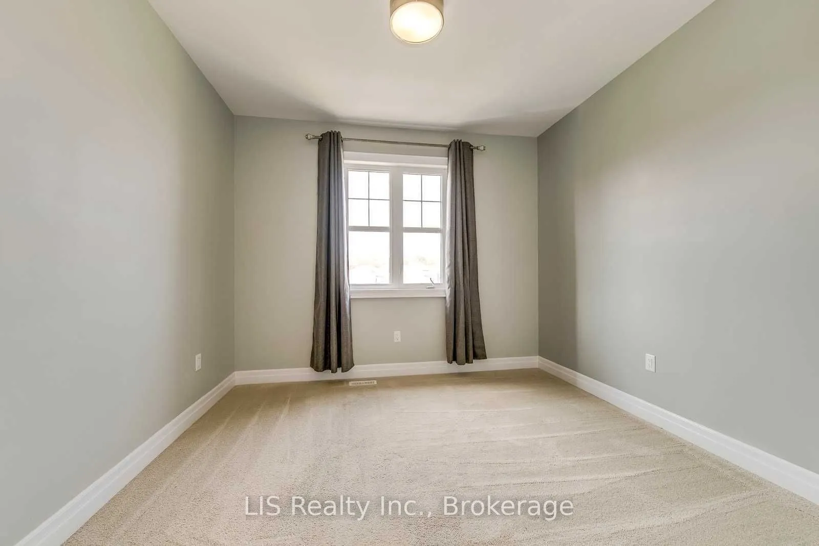 3294 Charles Biggar Drive