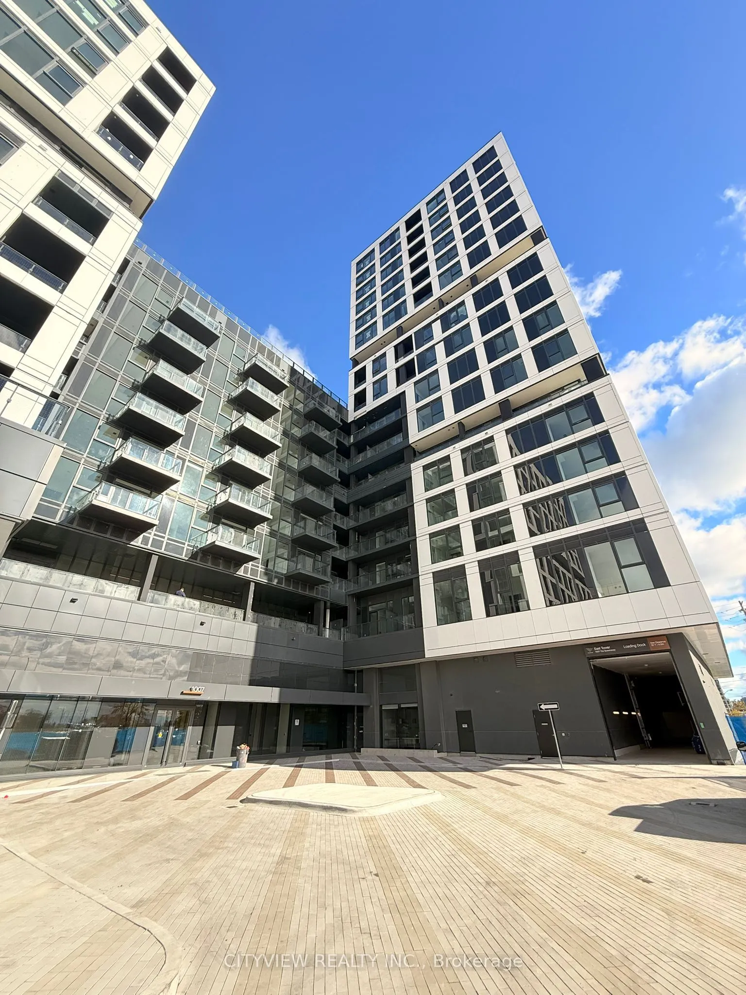 1007 The Queensway, #425