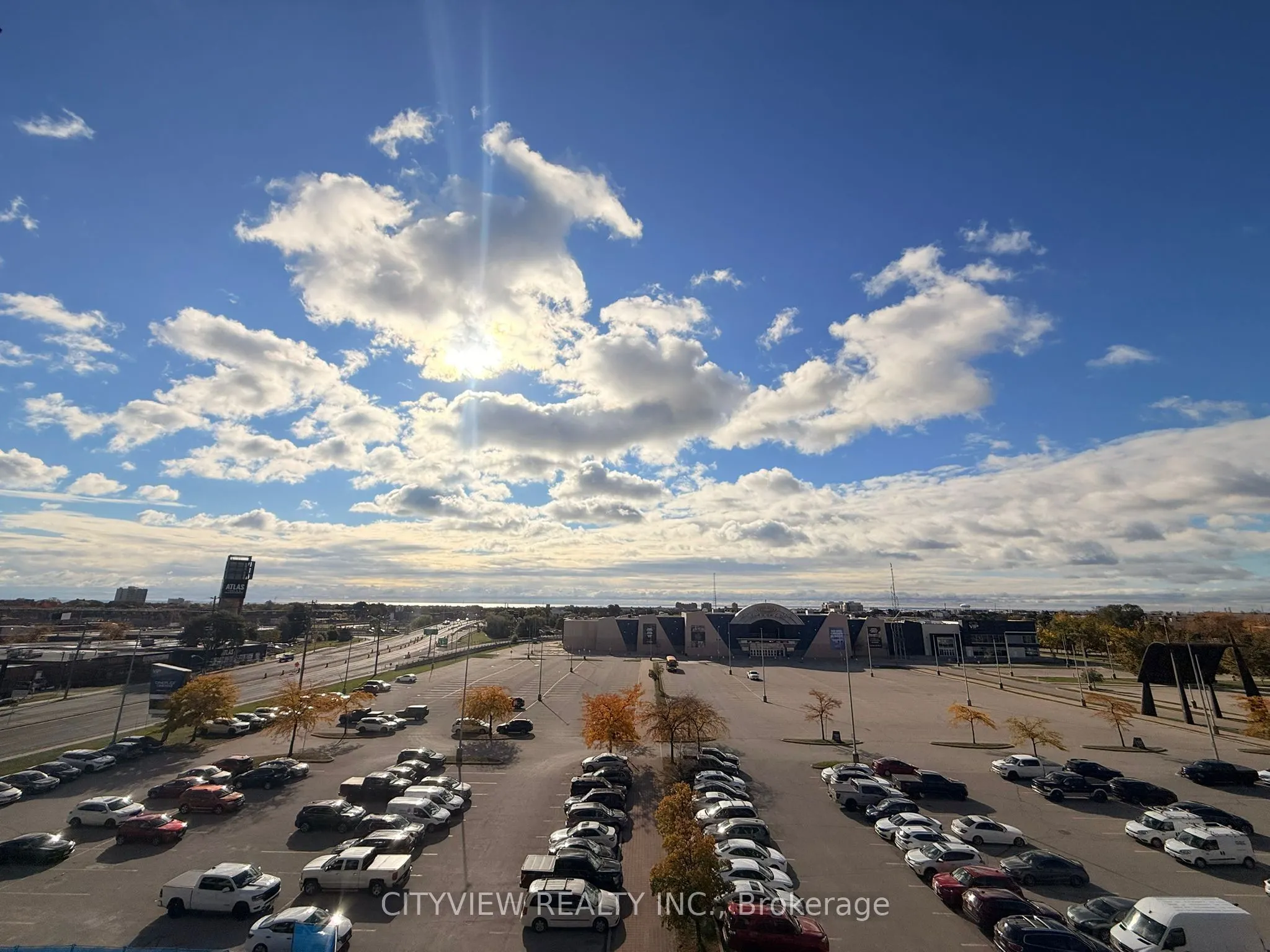 1007 The Queensway, #425