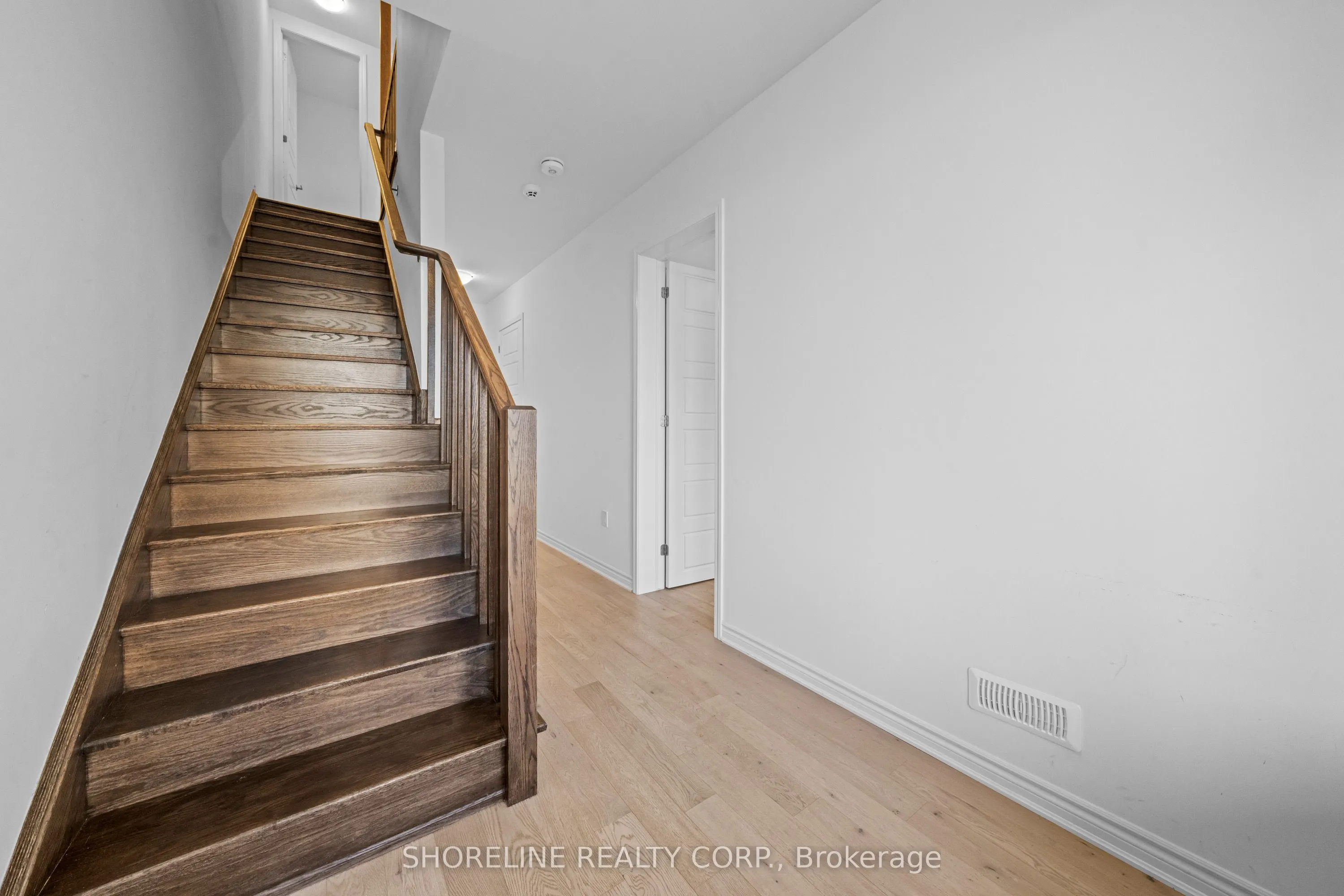 3104 William Cutmore Boulevard