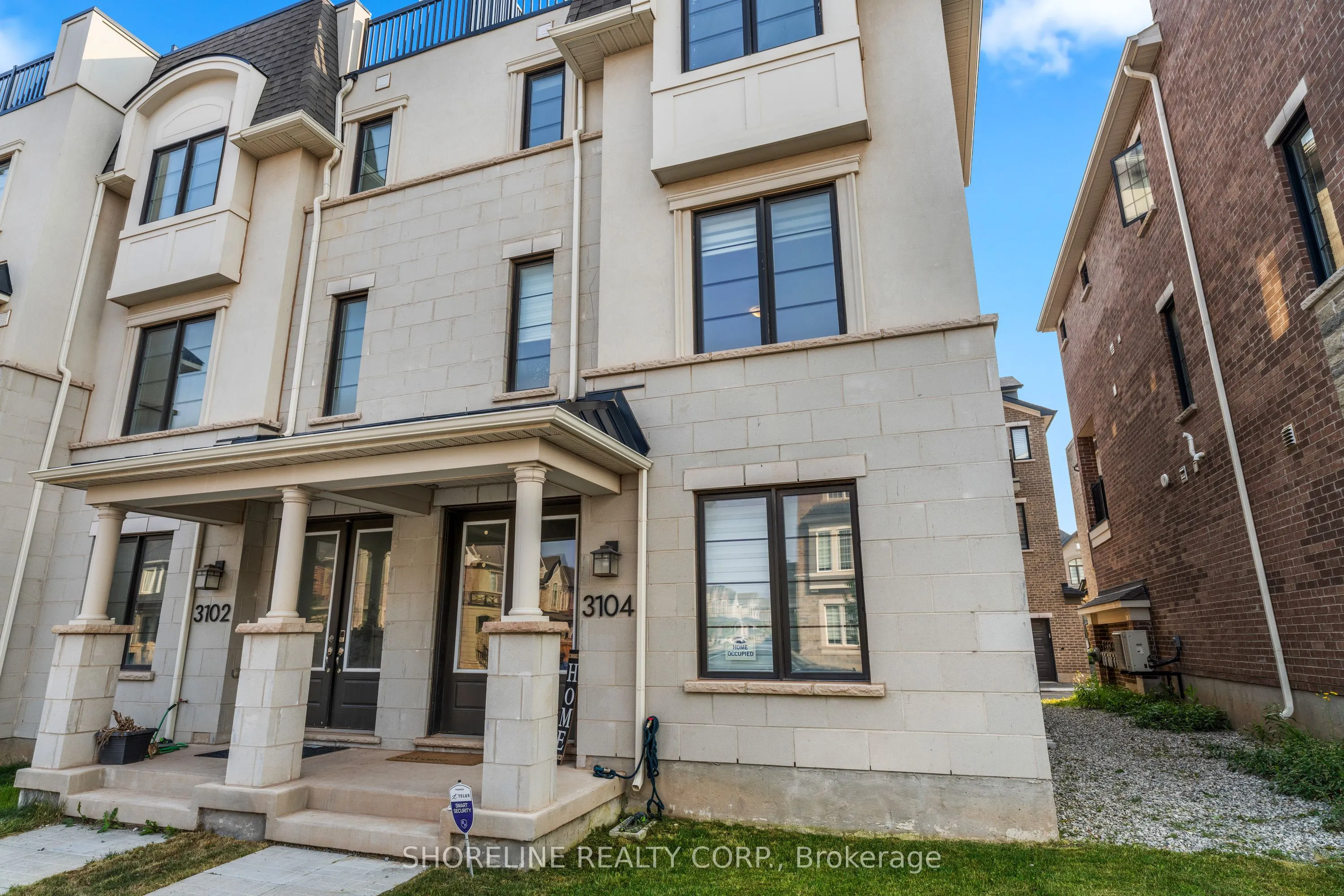 3104 William Cutmore Boulevard