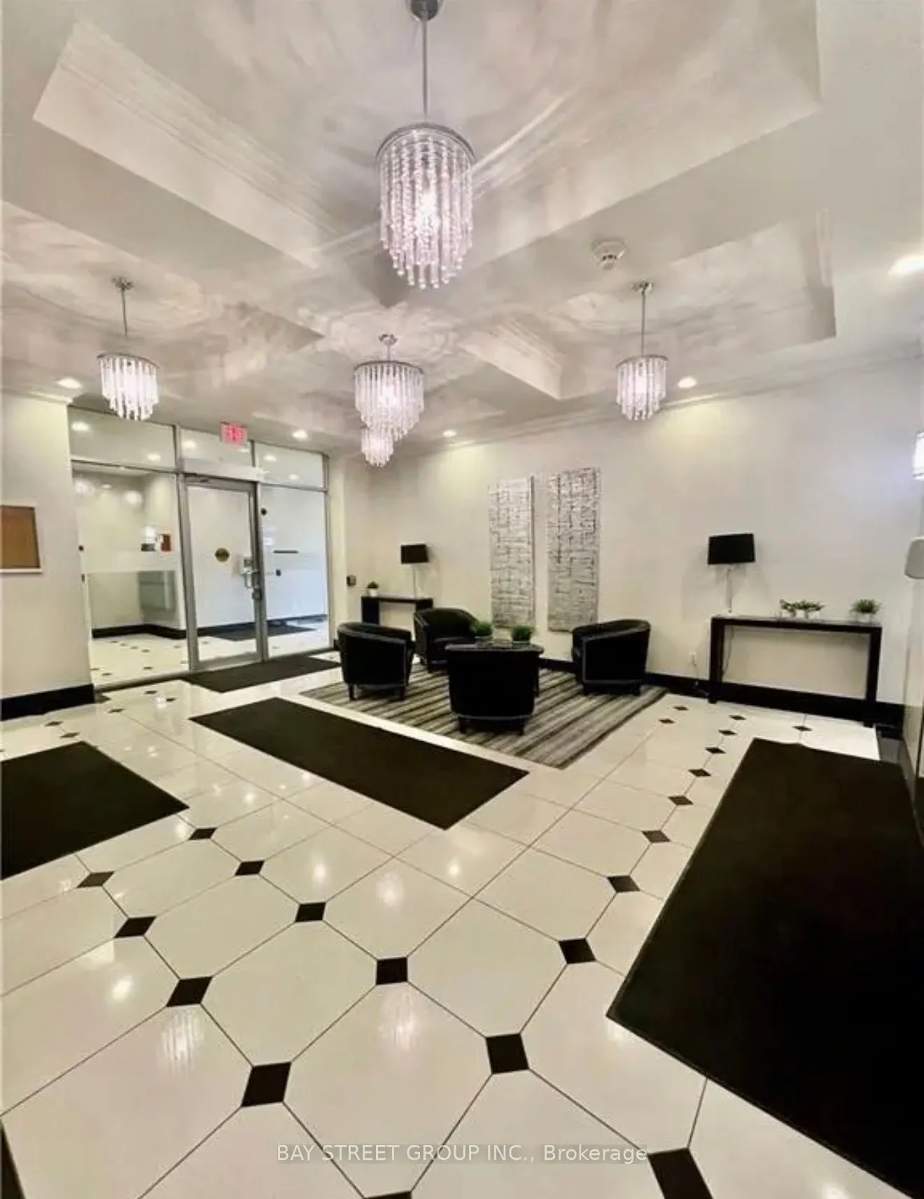 5327 Upper Middle Road, #210