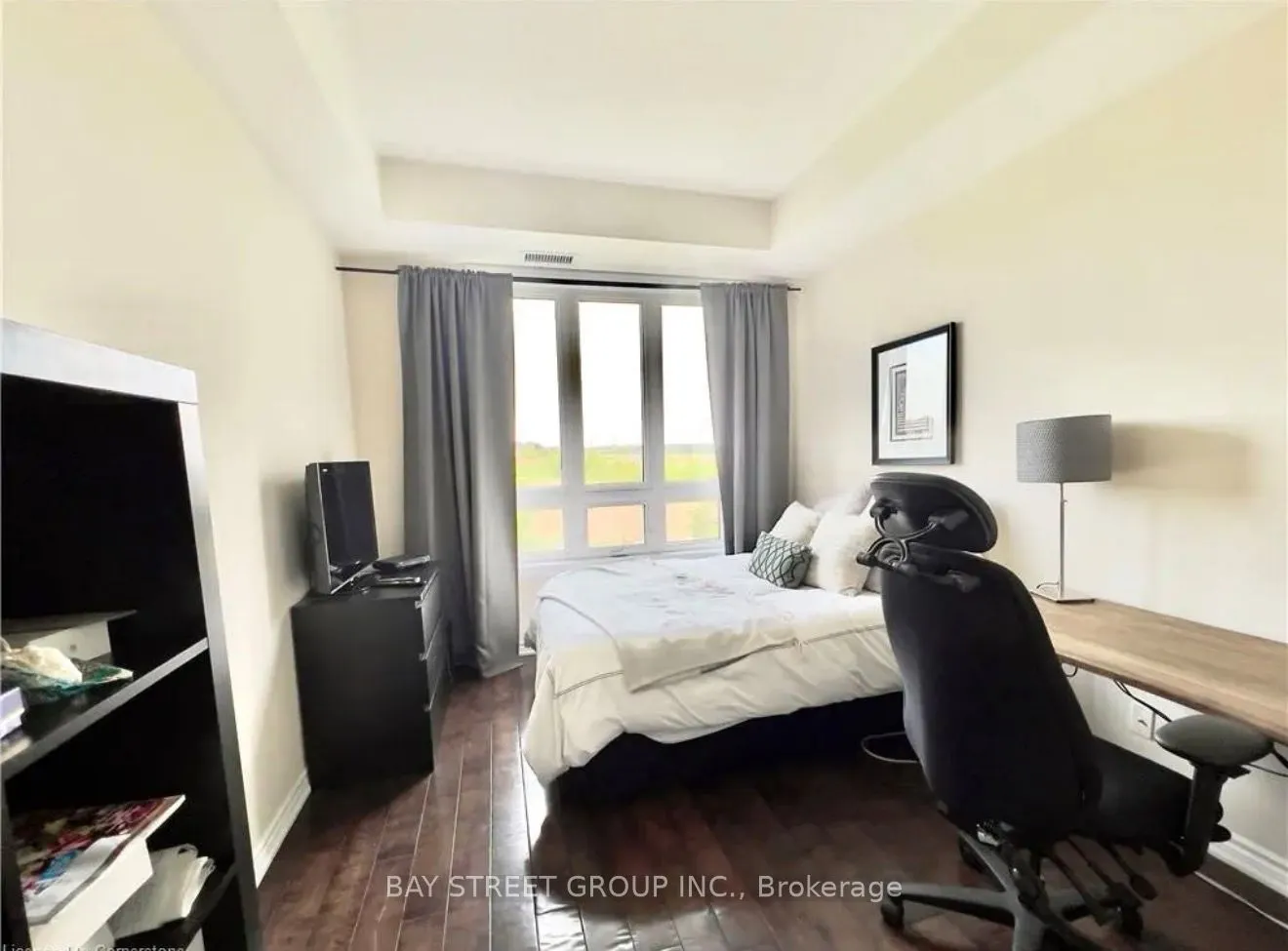 5327 Upper Middle Road, #210