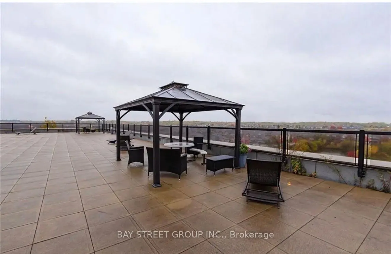 5327 Upper Middle Road, #210