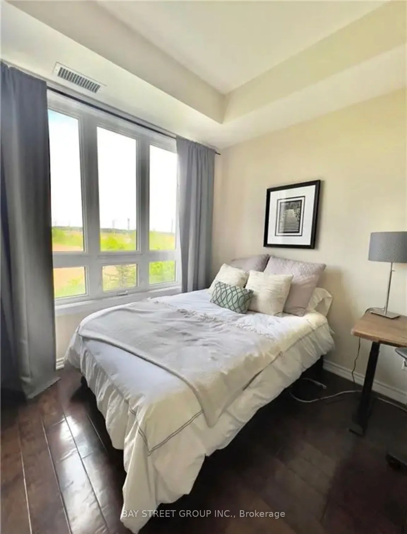 5327 Upper Middle Road, #210