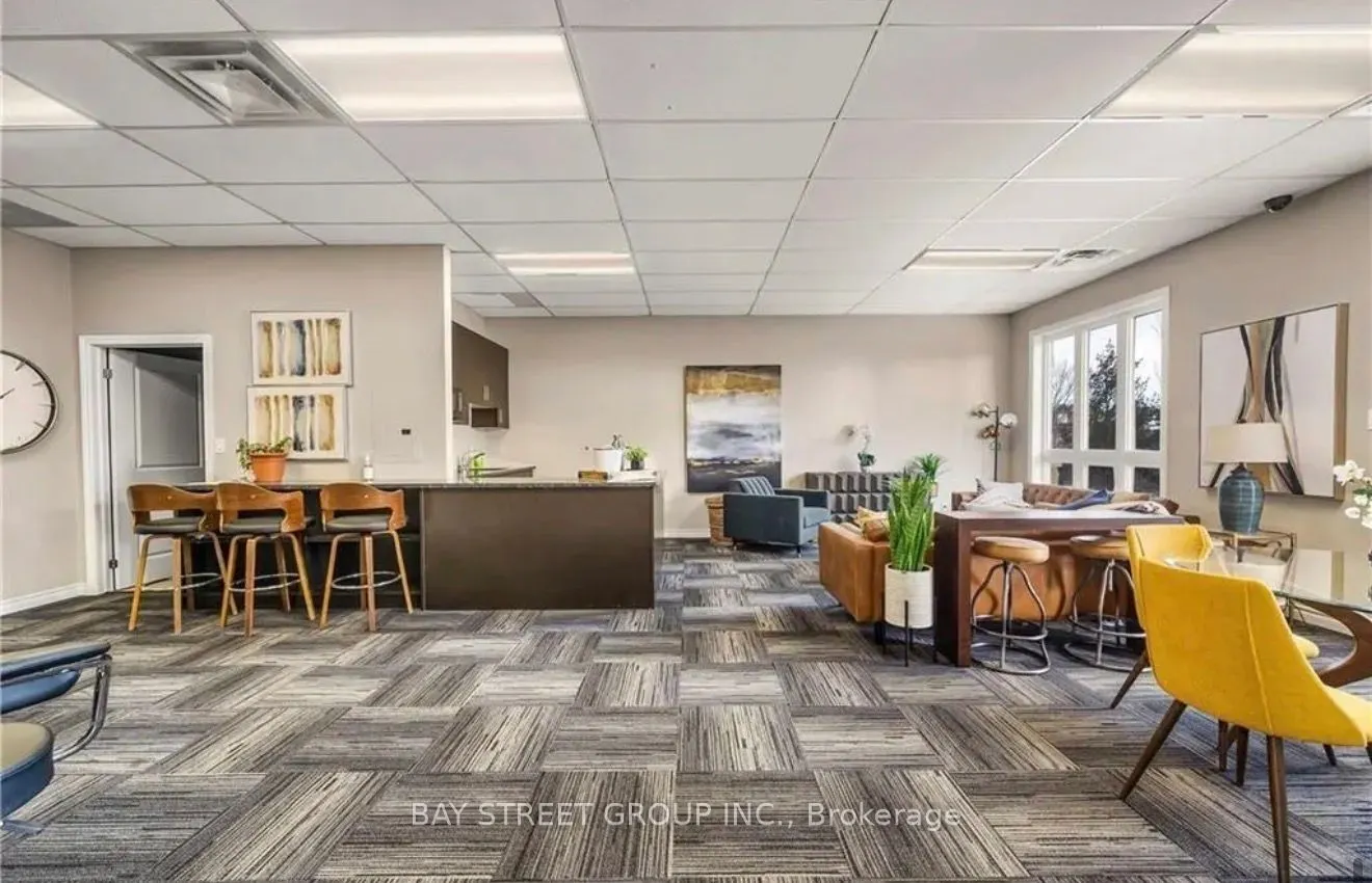 5327 Upper Middle Road, #210