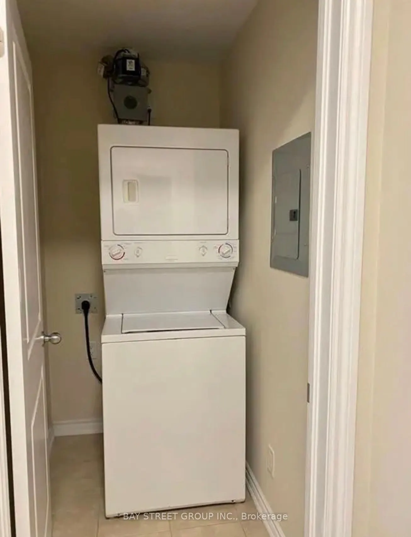 5327 Upper Middle Road, #210