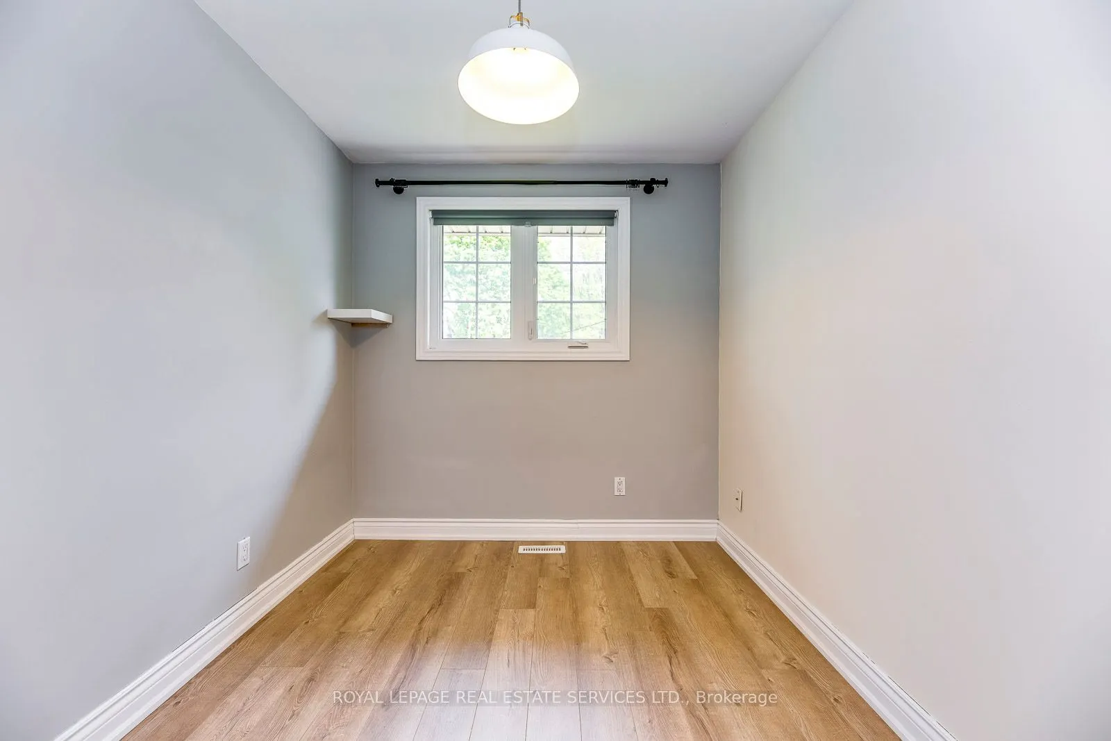 59 Mccraney Street W