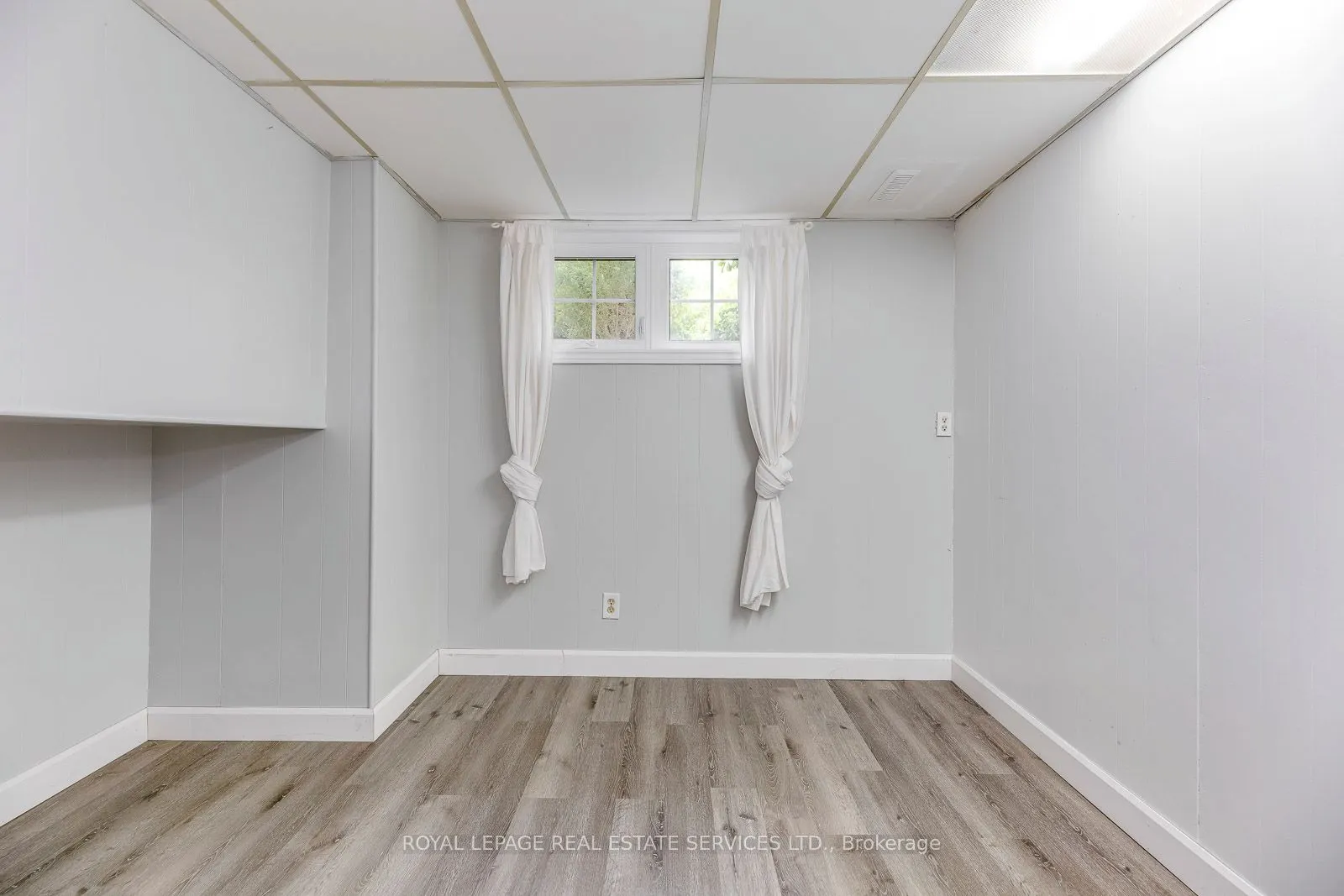 59 Mccraney Street W