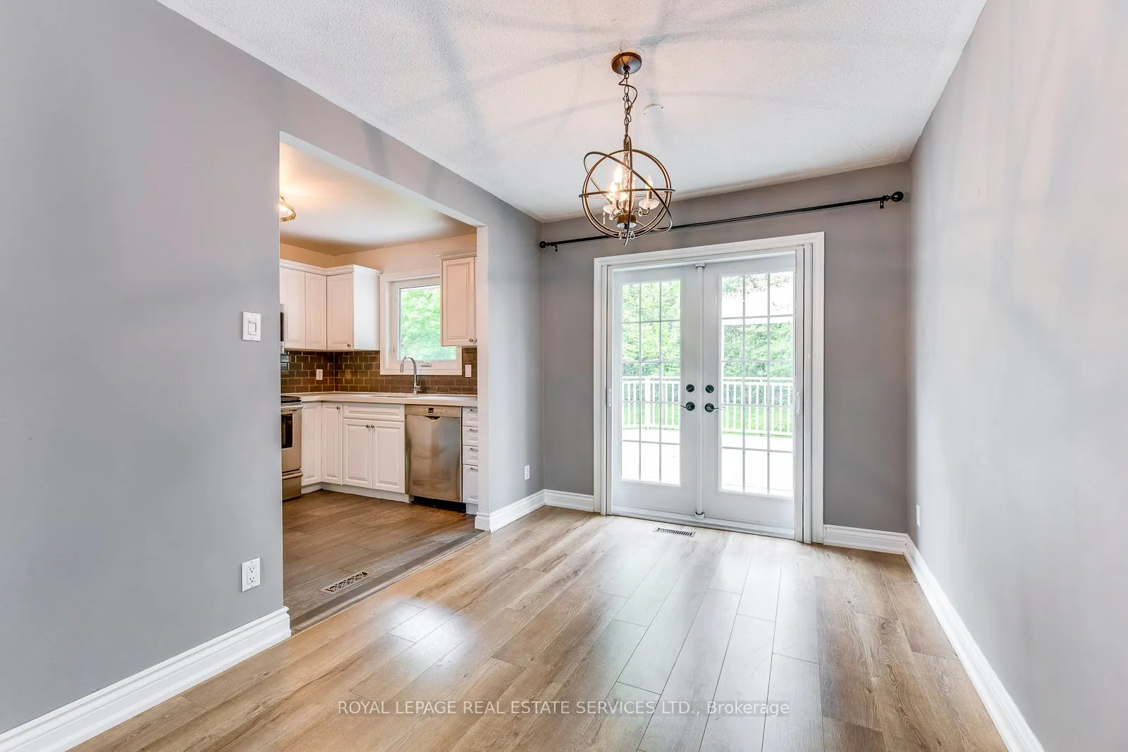 59 Mccraney Street W