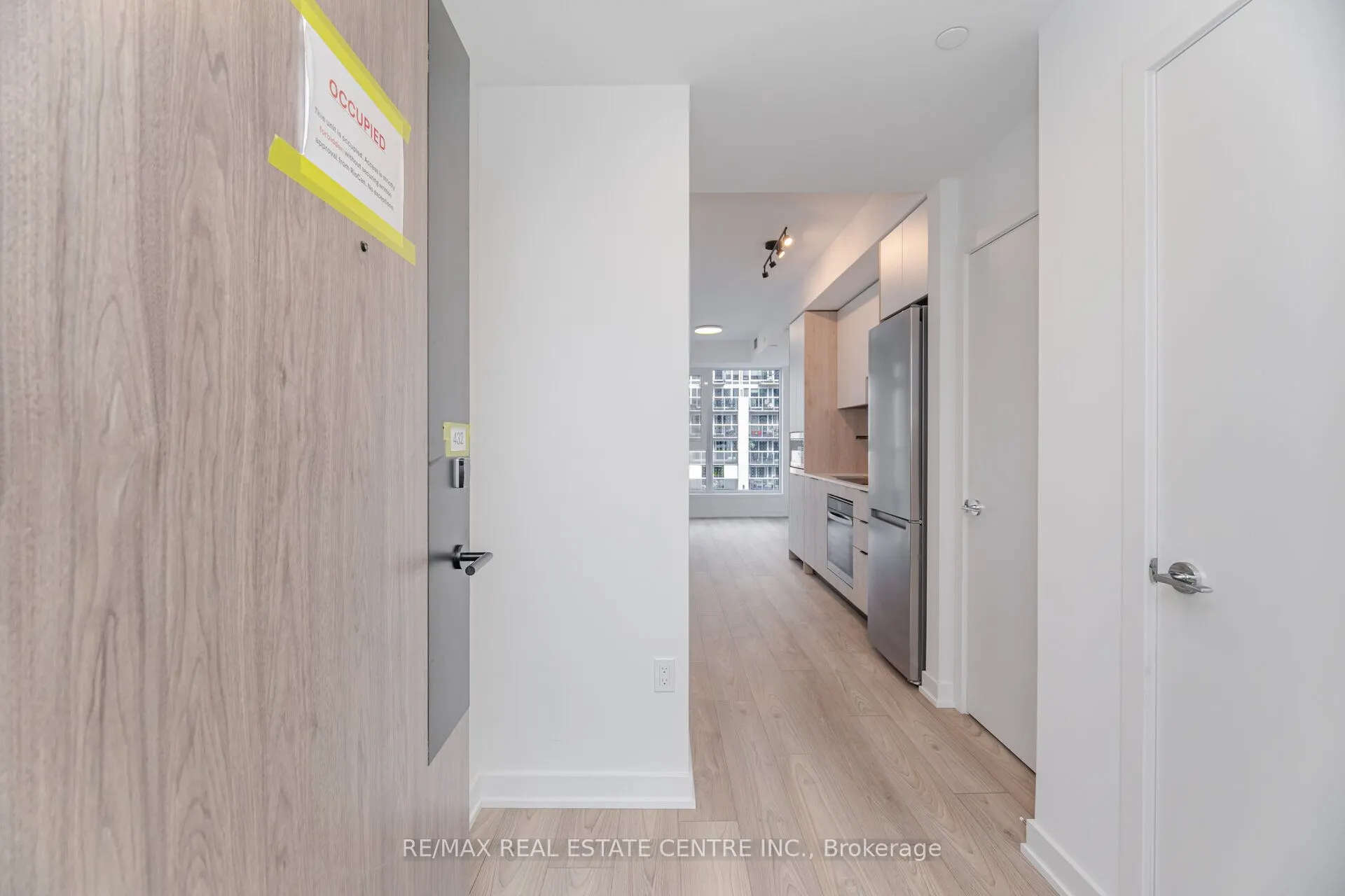 1007 The Queensway, #432