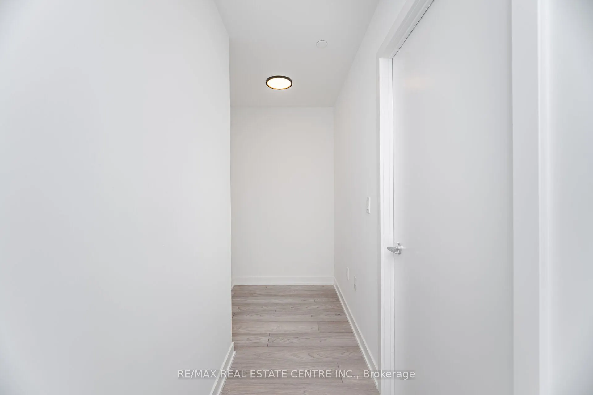 1007 The Queensway, #432