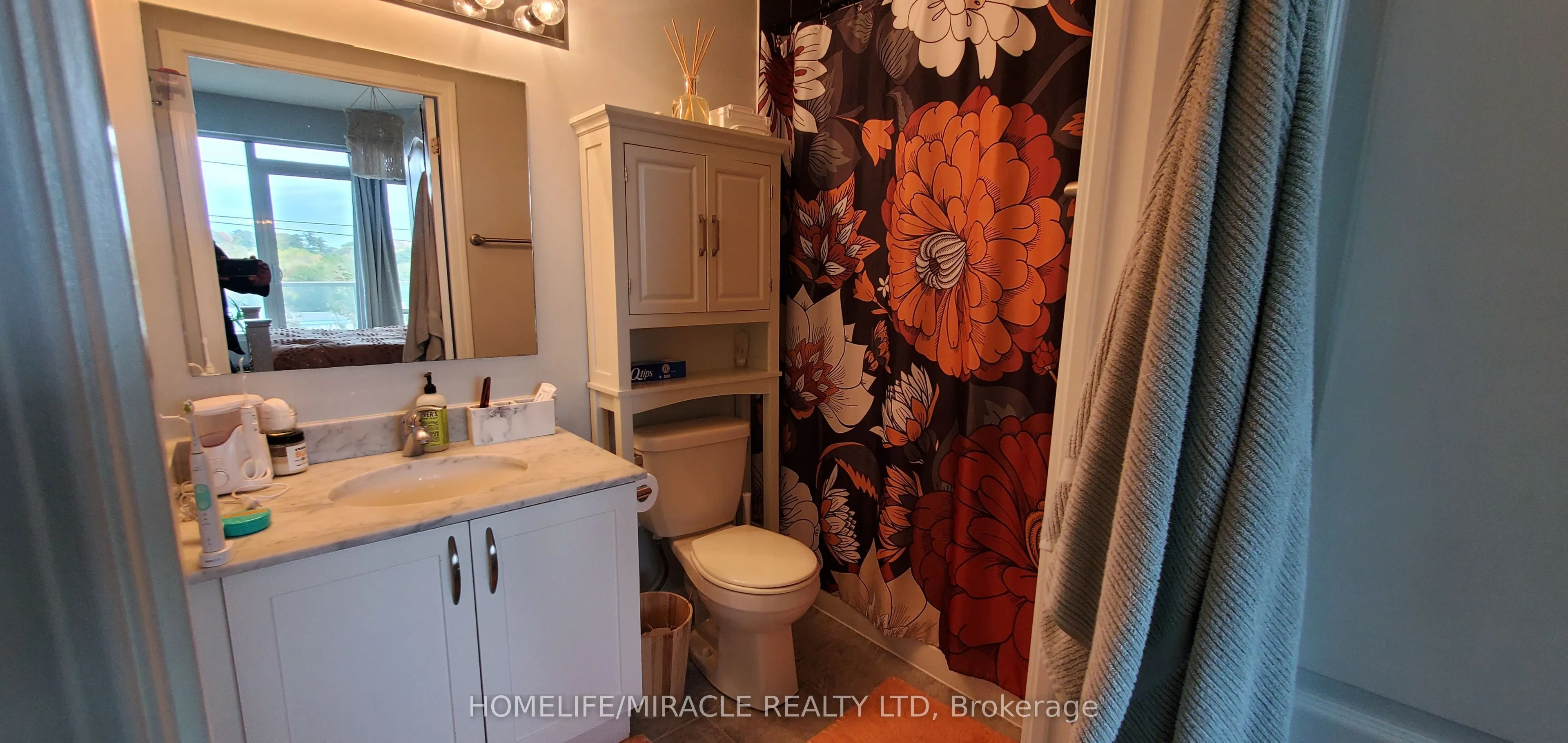 3865 Lake Shore Boulevard W, #408