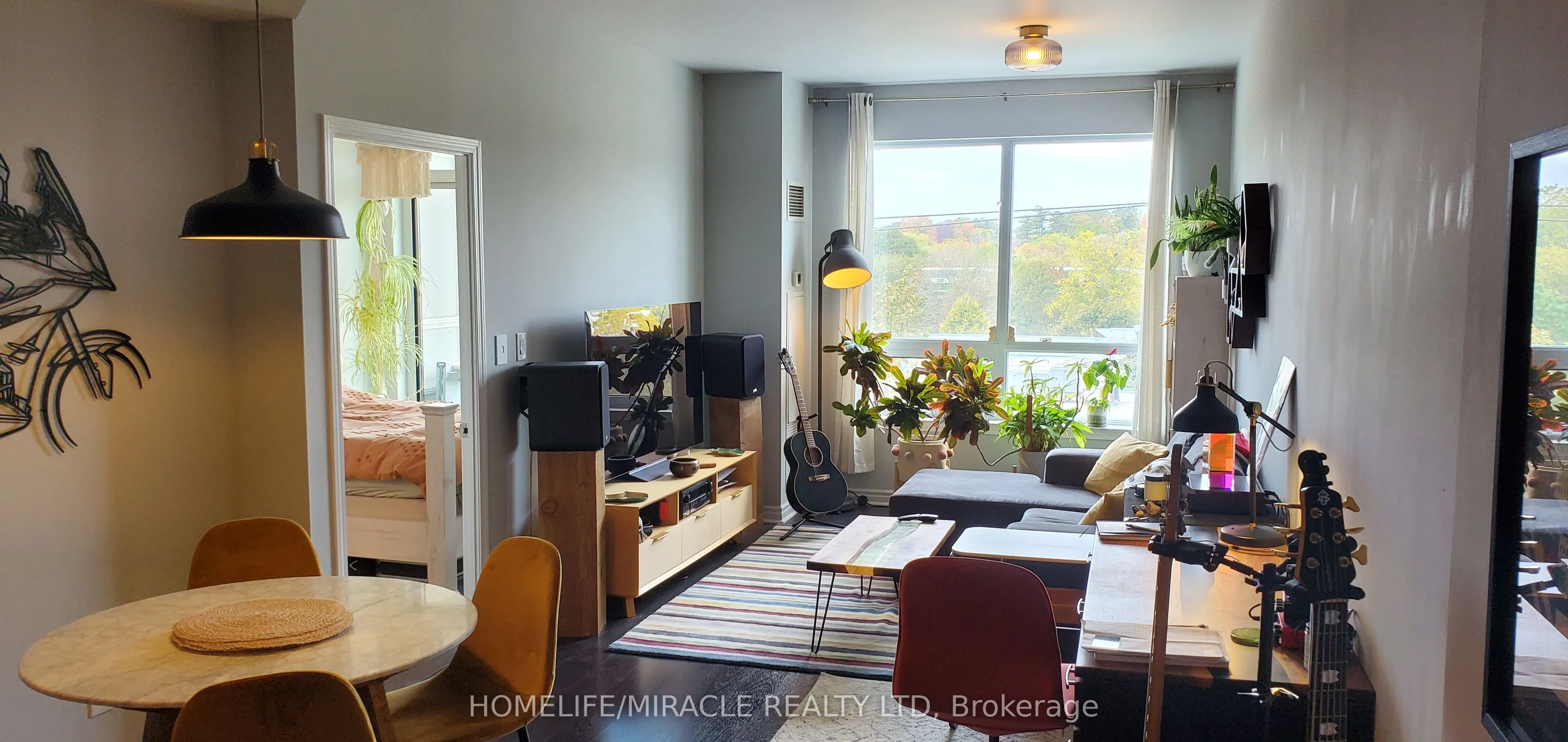 3865 Lake Shore Boulevard W, #408