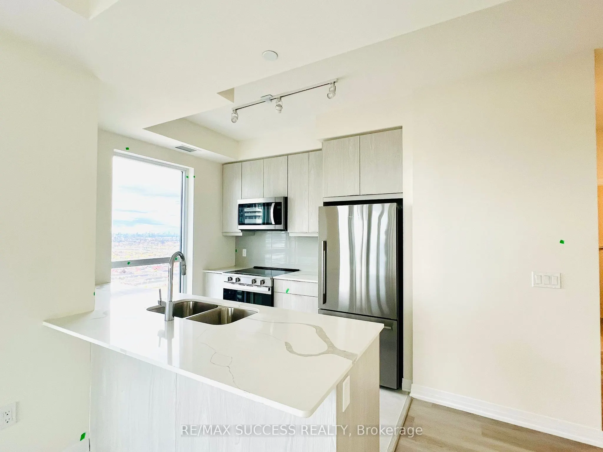 15 Watergarden Drive, #2909