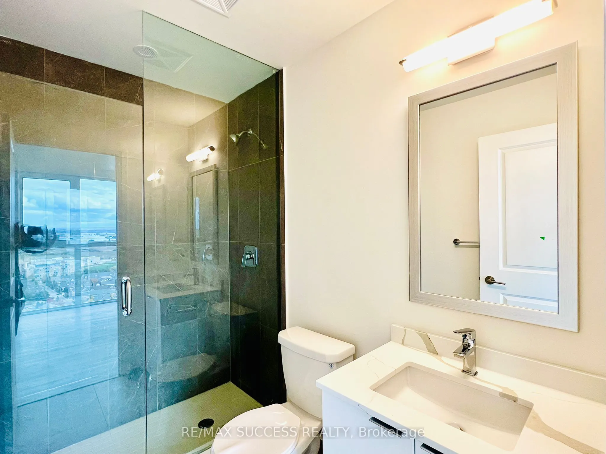 15 Watergarden Drive, #2909