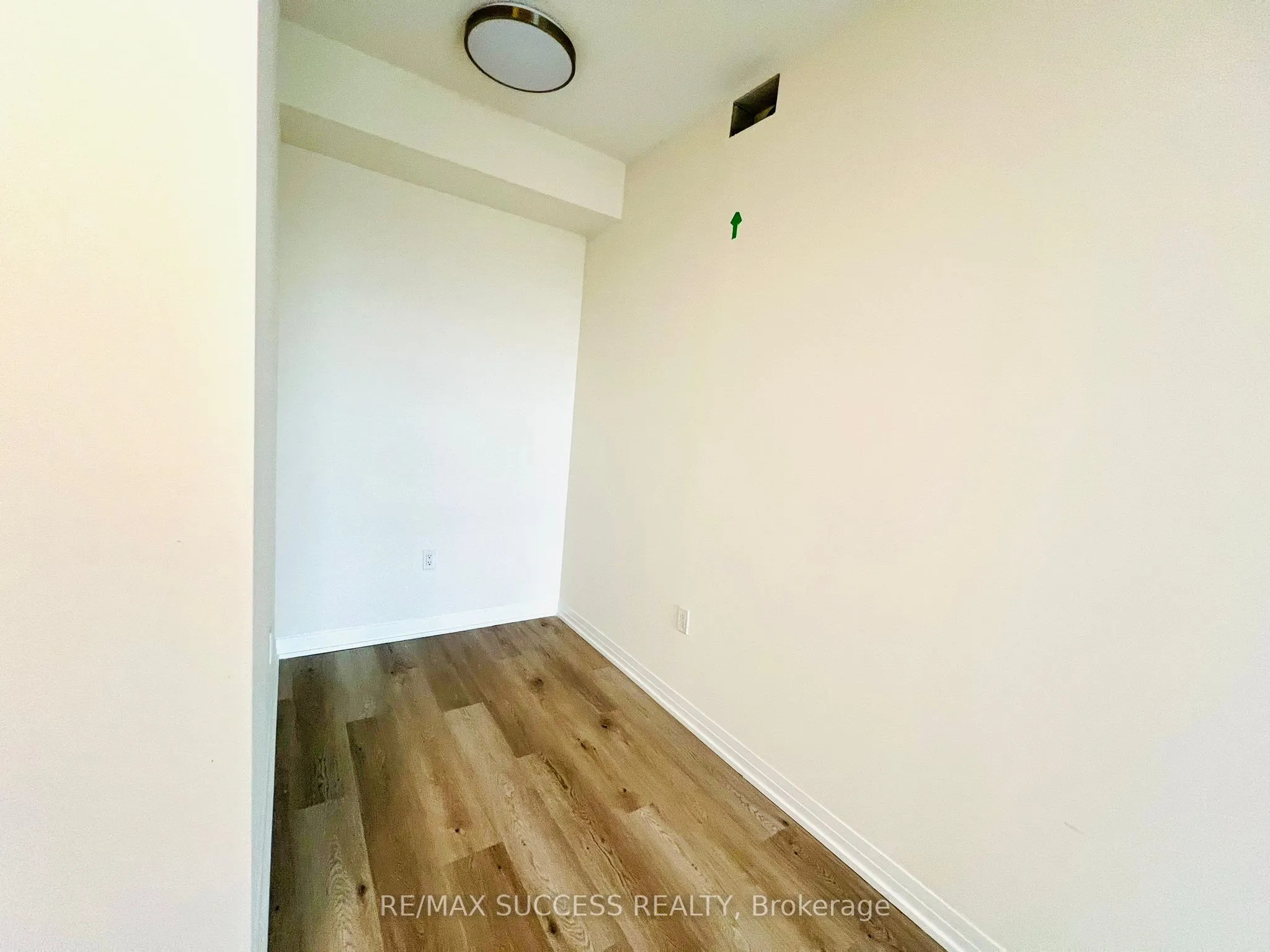 15 Watergarden Drive, #2909