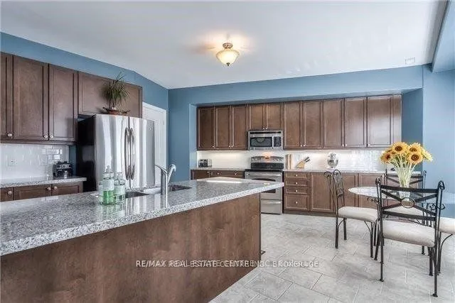 9075 Derry Road, #9075