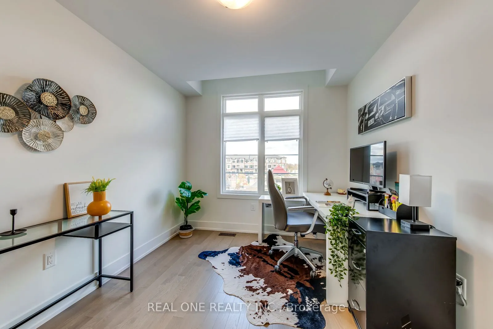 3054 Harvard Gardens