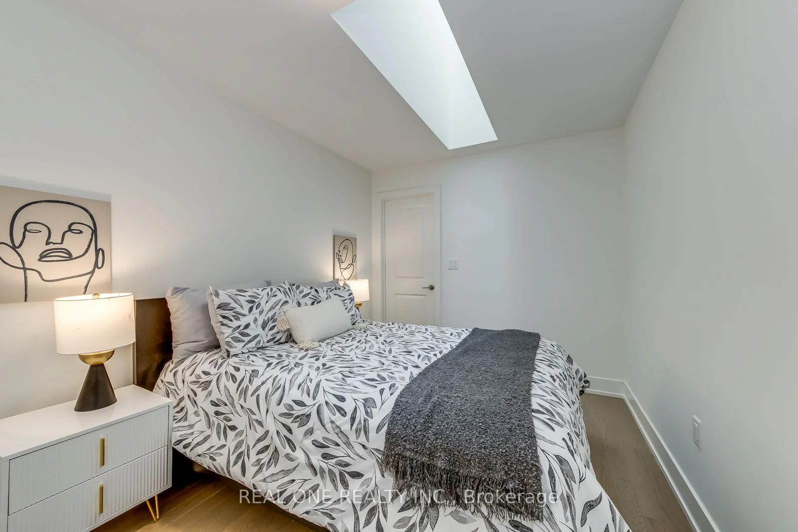 3054 Harvard Gardens