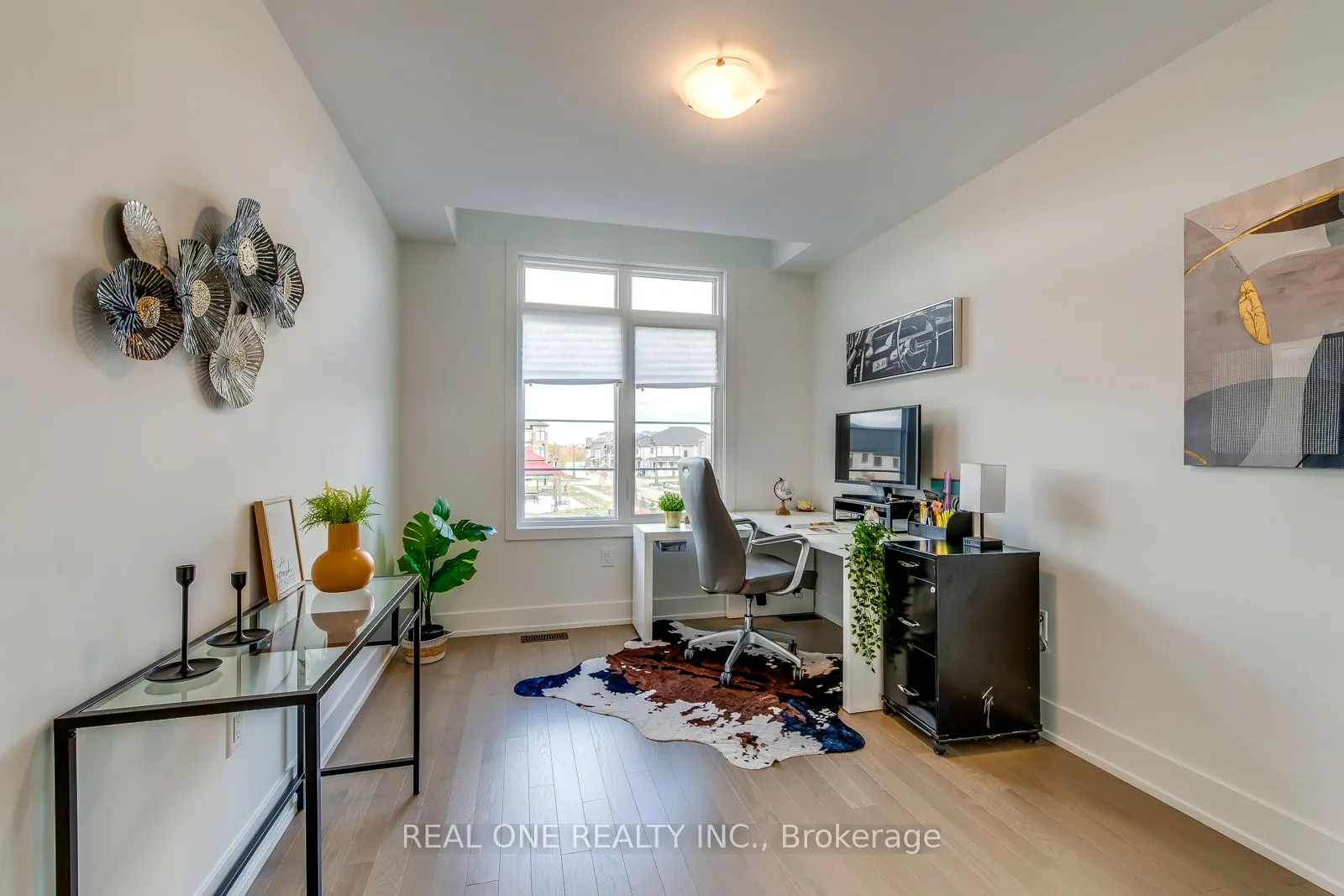 3054 Harvard Gardens