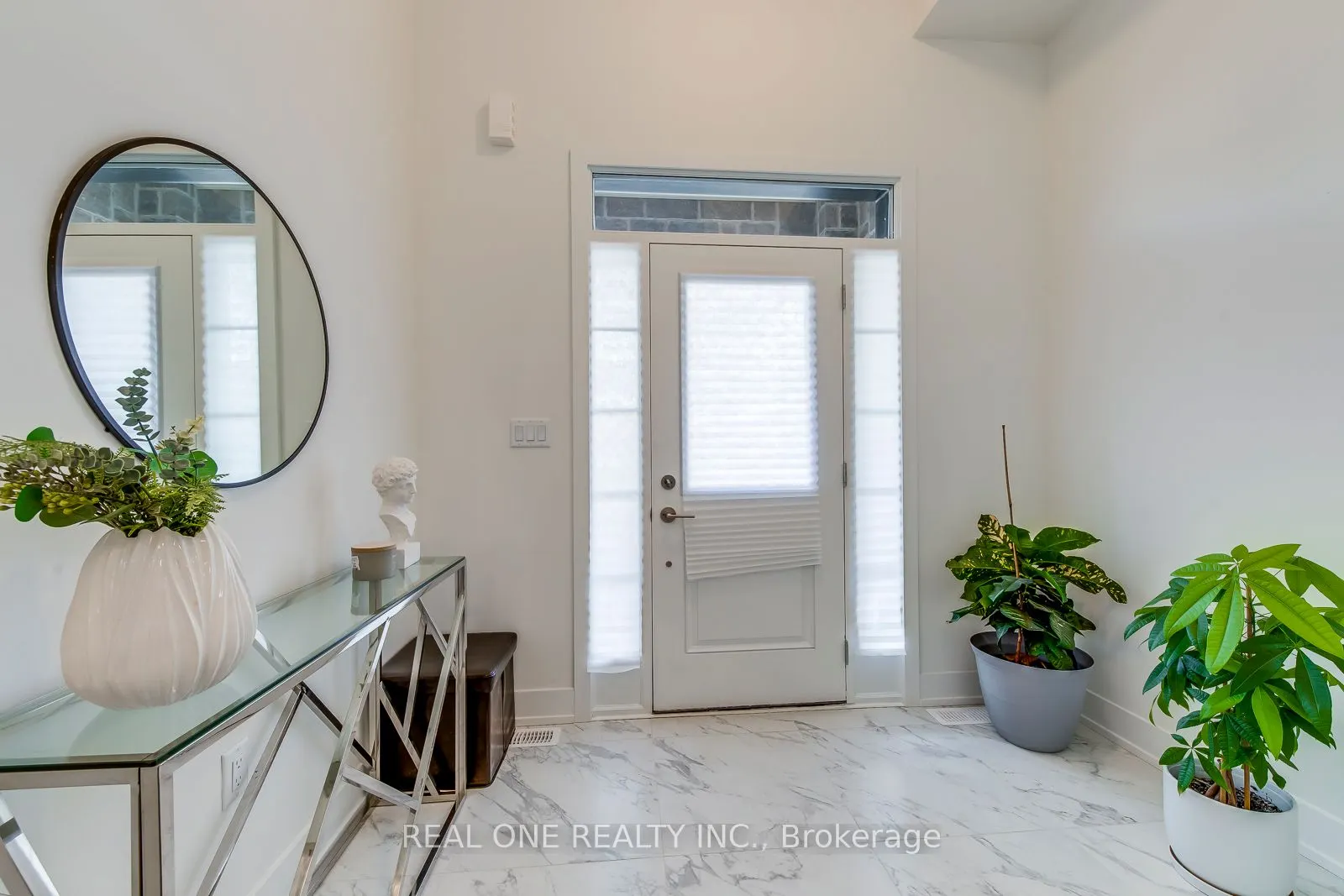 3054 Harvard Gardens