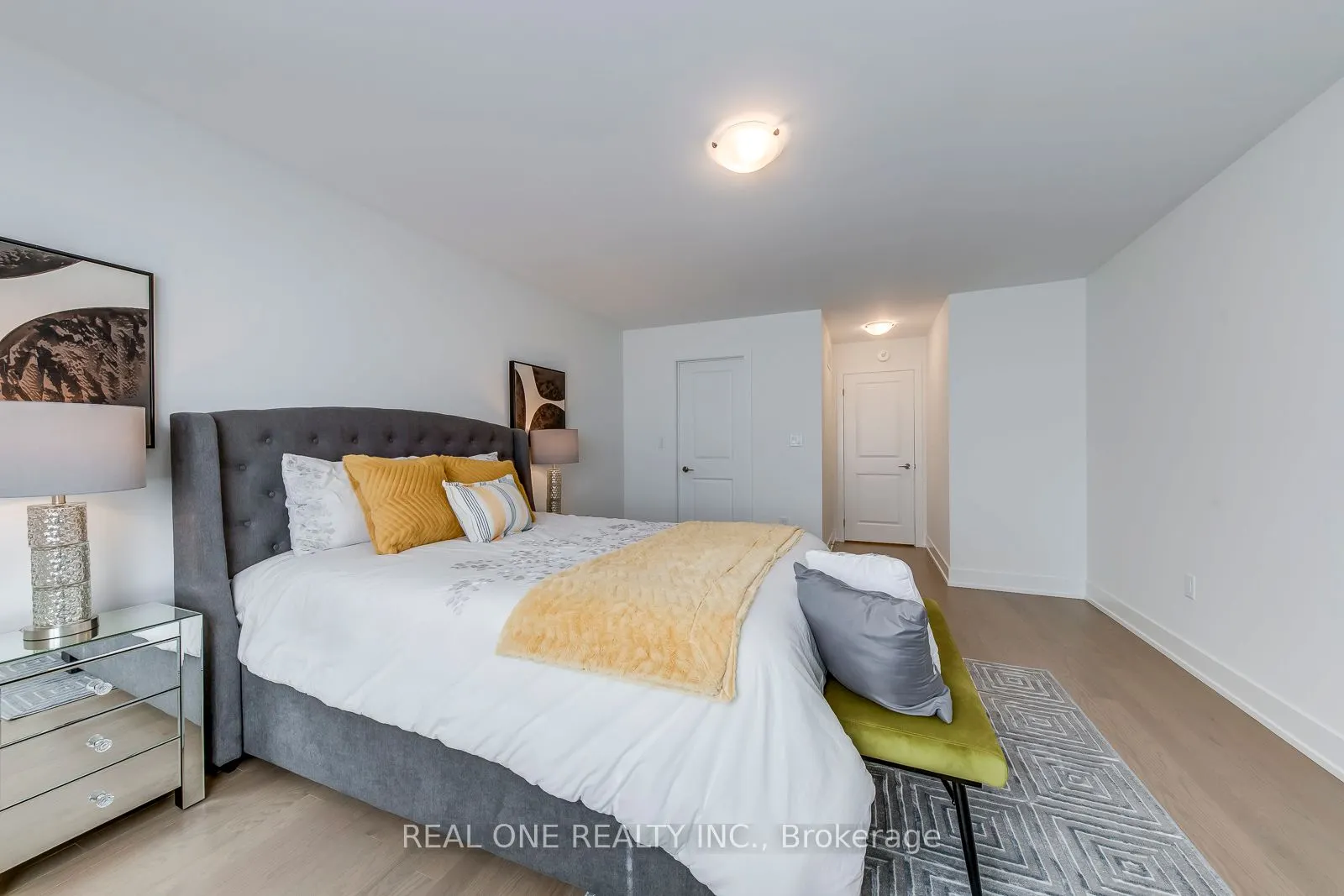 3054 Harvard Gardens