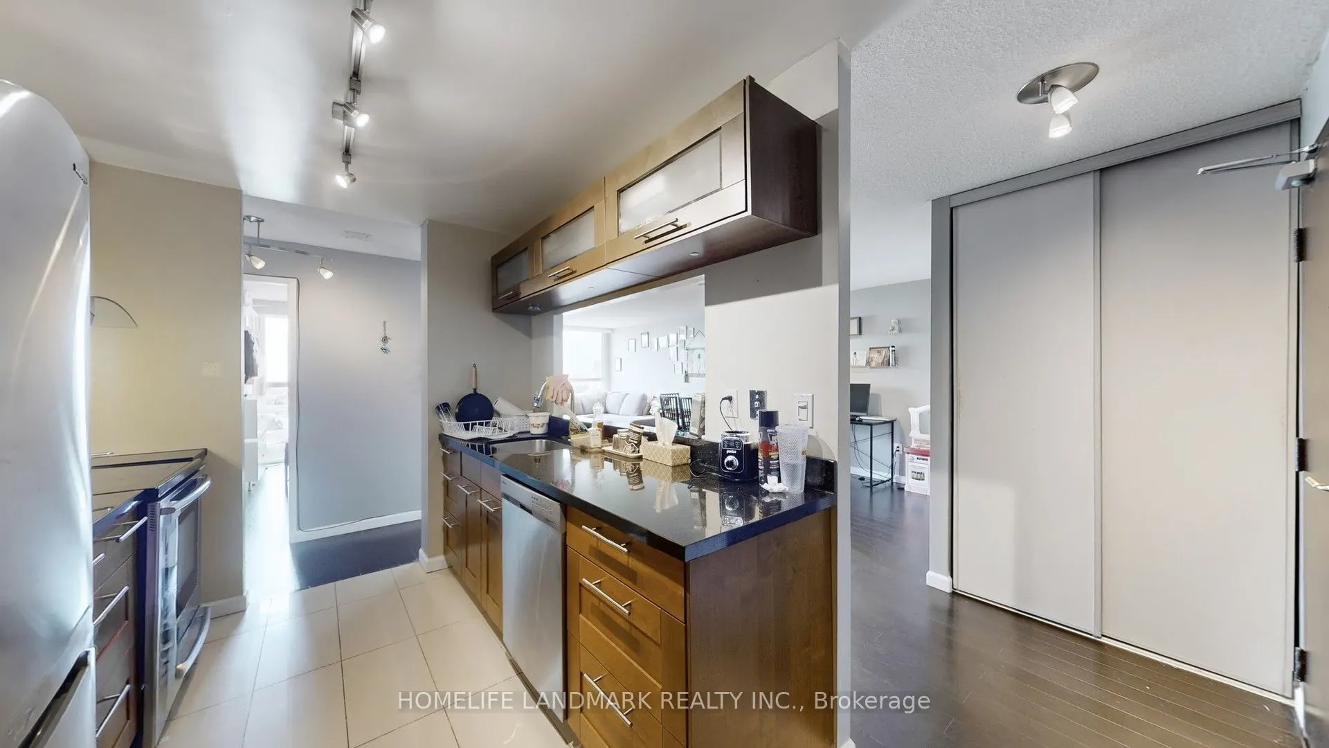 4185 Shipp Drive, #1711