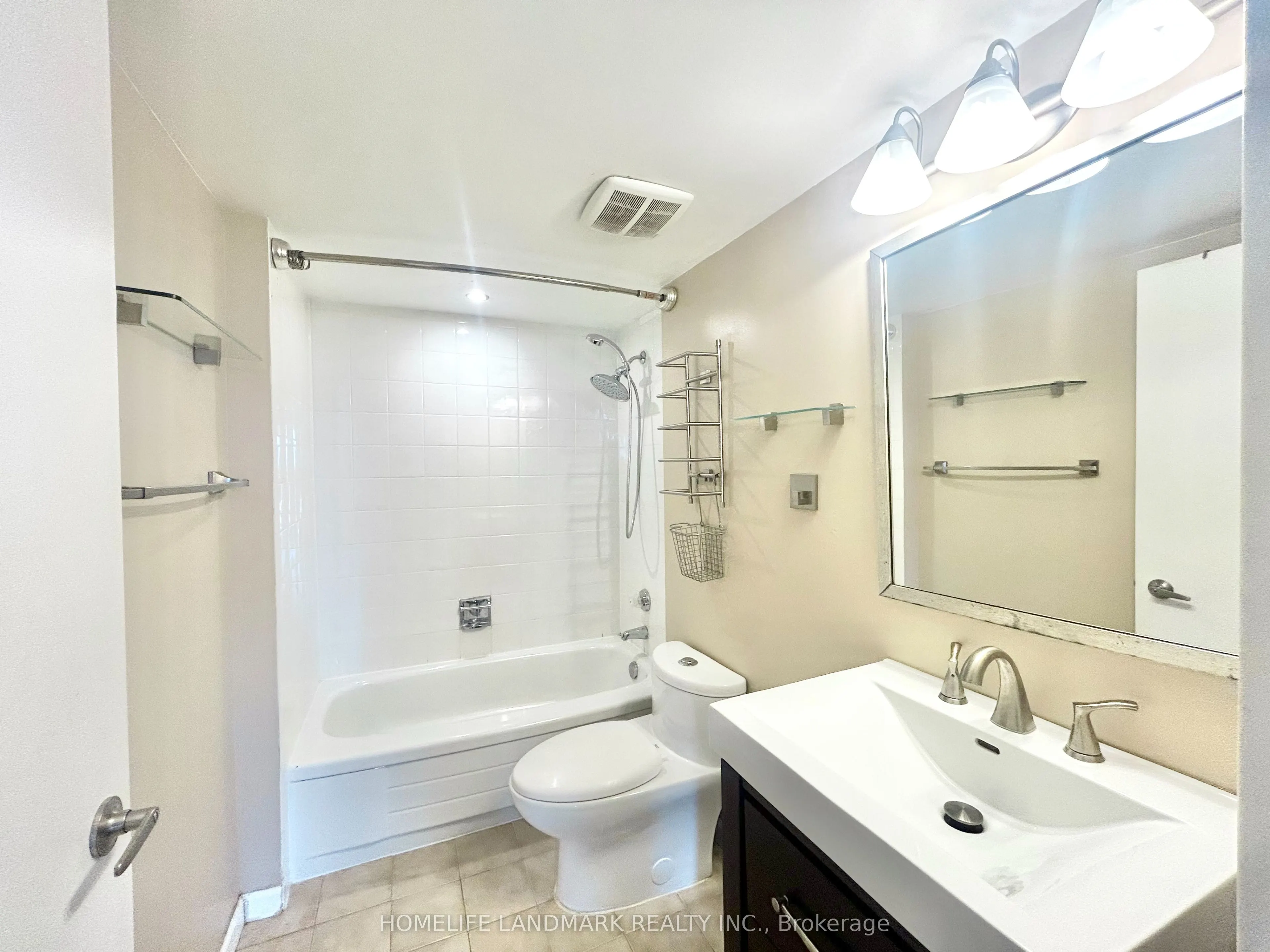 4185 Shipp Drive, #1711