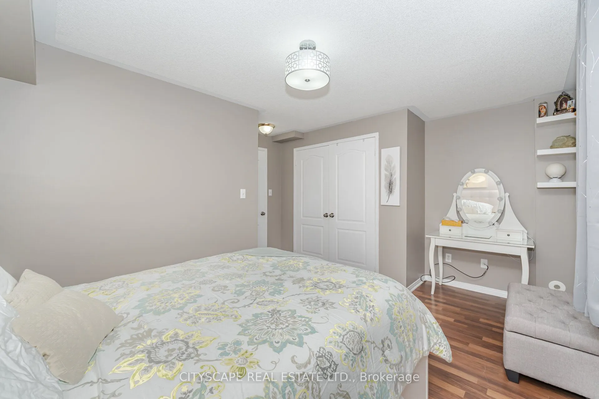 5050 Intrepid Drive, #14