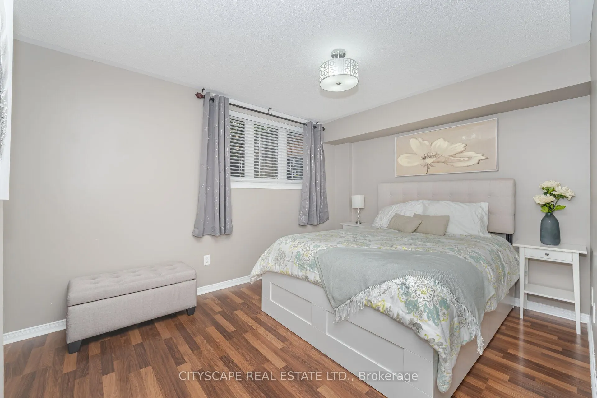 5050 Intrepid Drive, #14