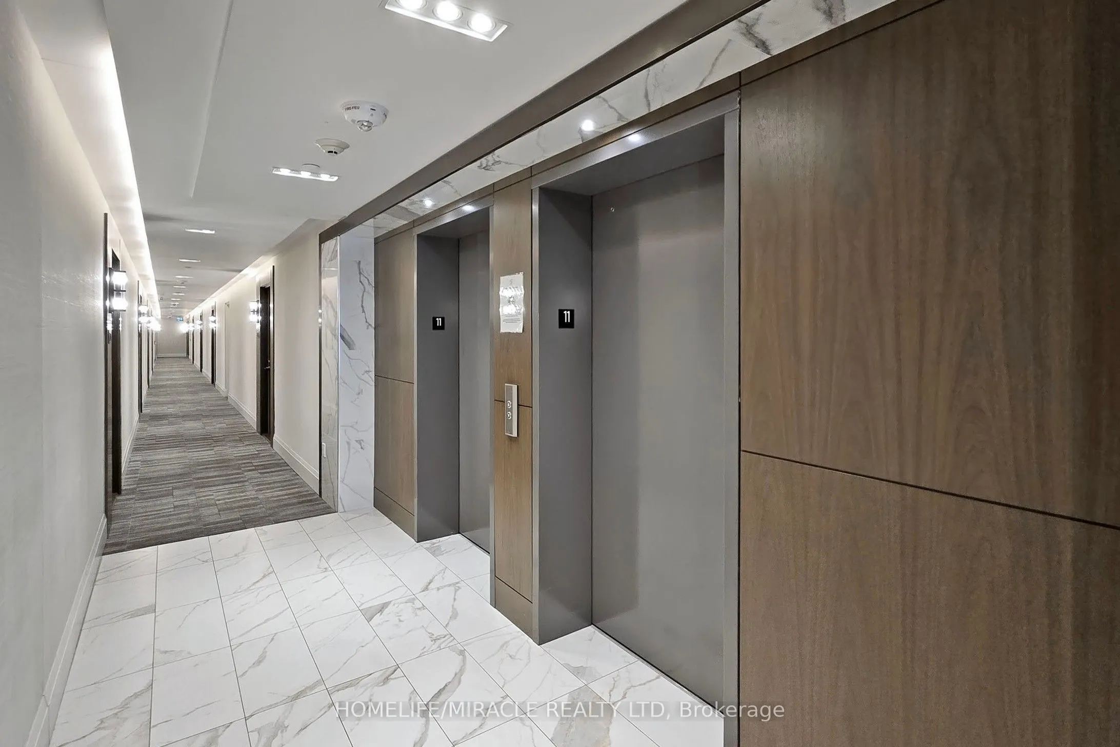 1050 Main Street E, #1106