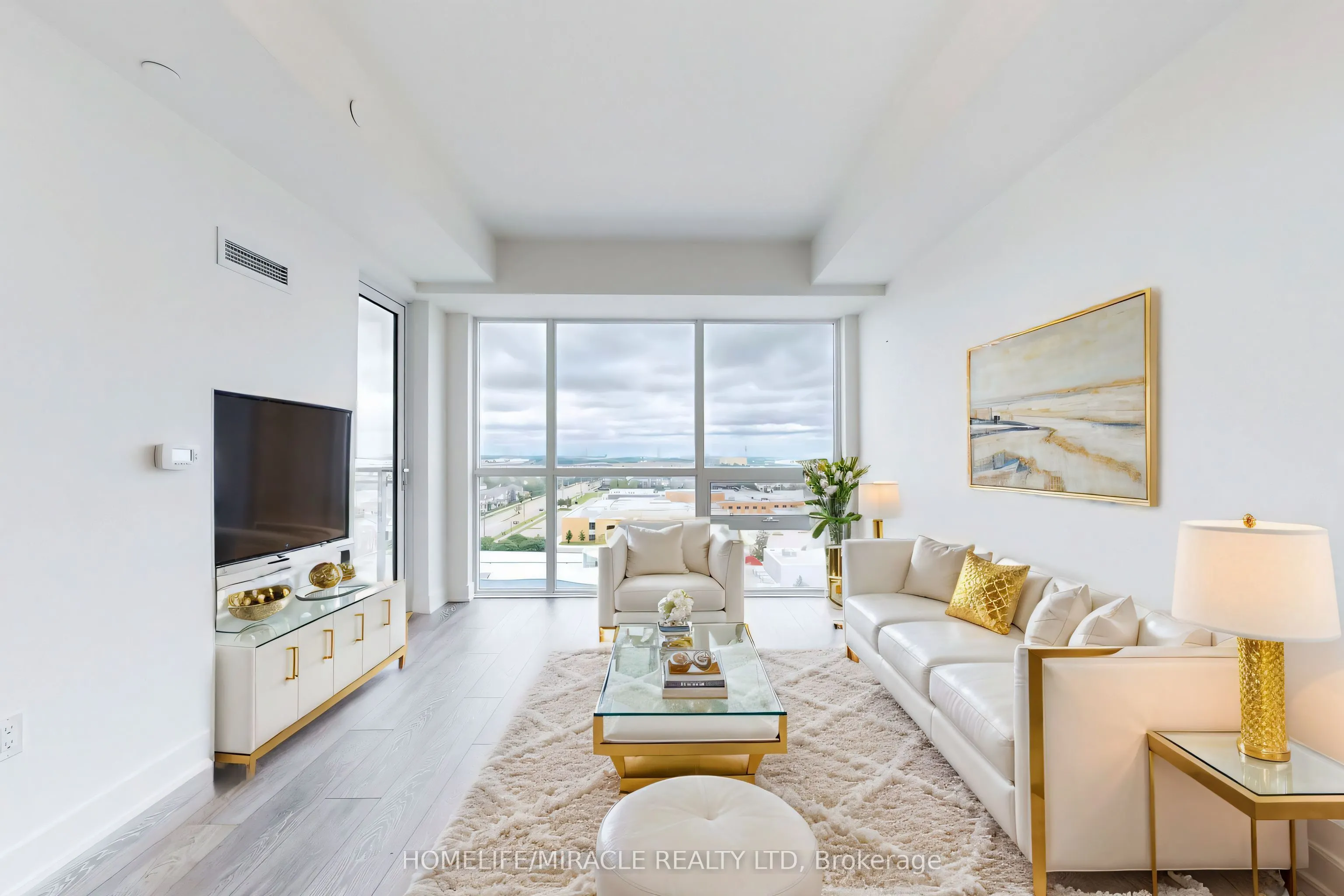 1050 Main Street E, #1106