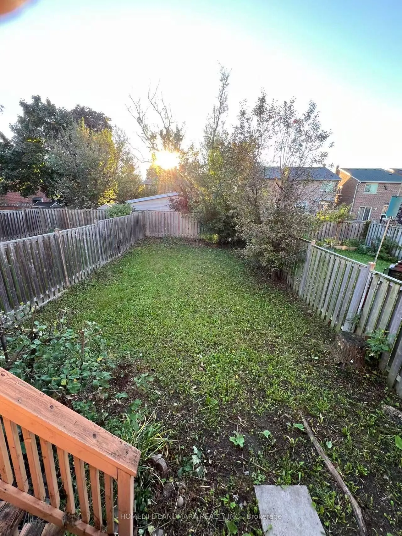 1016 Lucerne Crescent