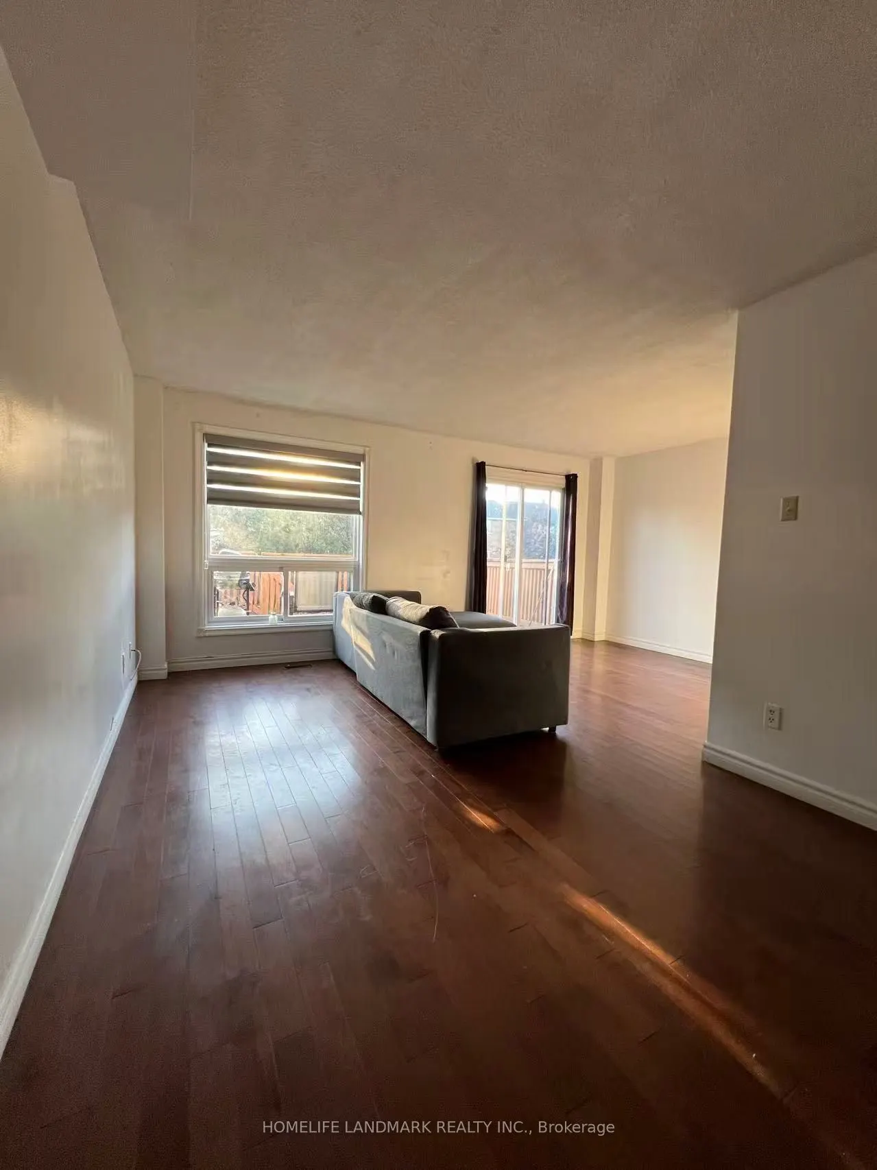 1016 Lucerne Crescent