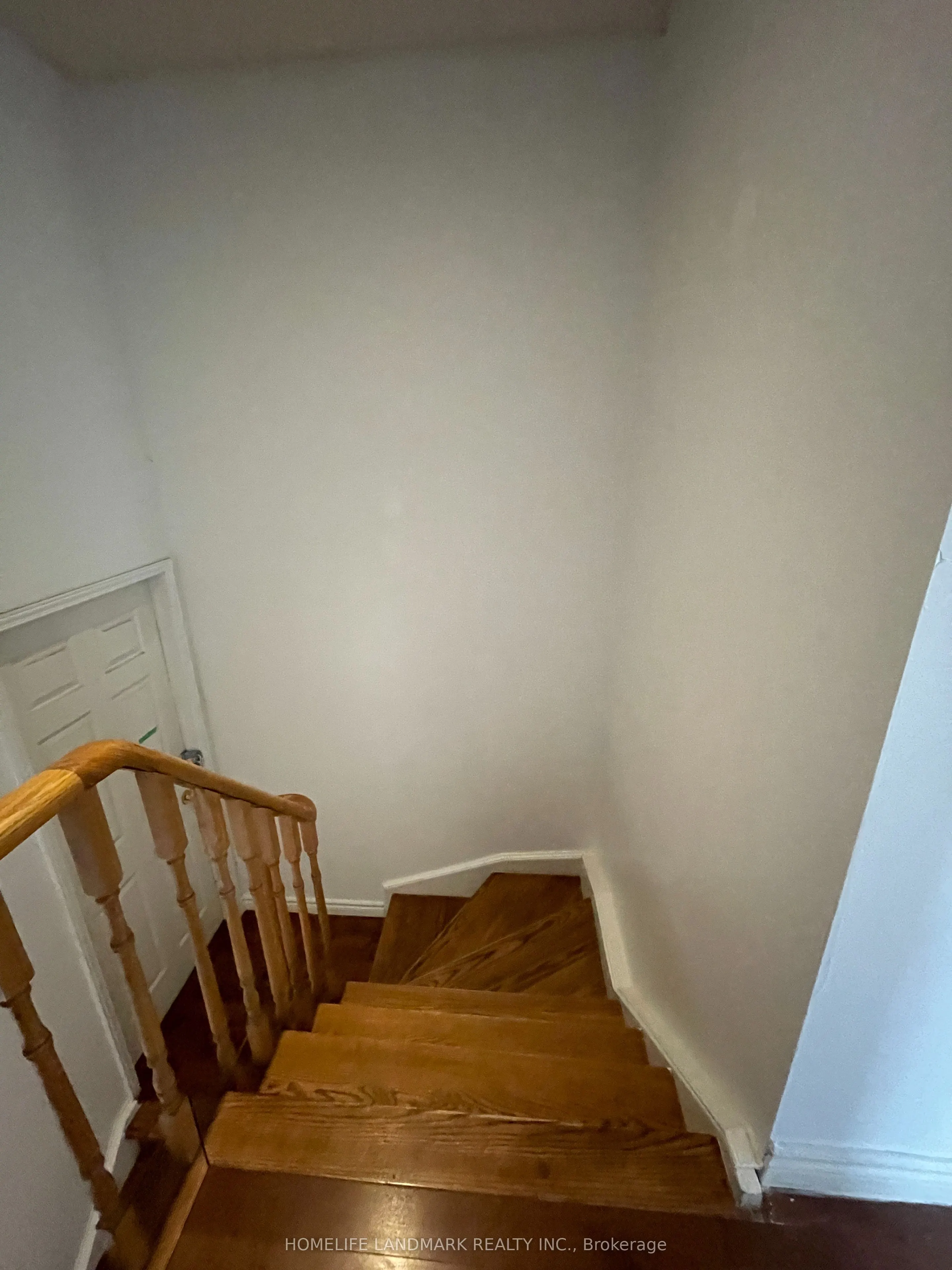 1016 Lucerne Crescent