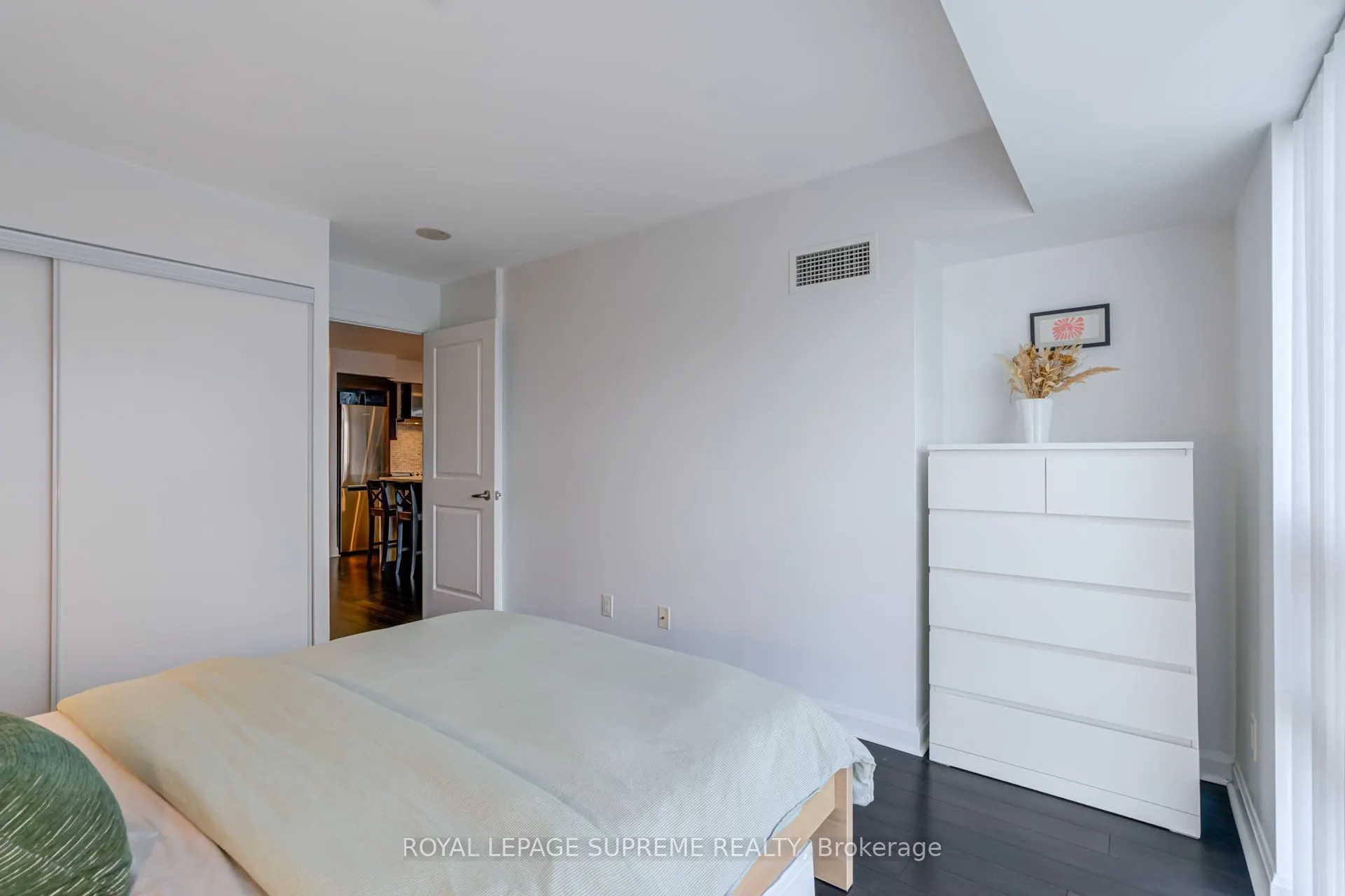 1 Michael Power Place, #1906