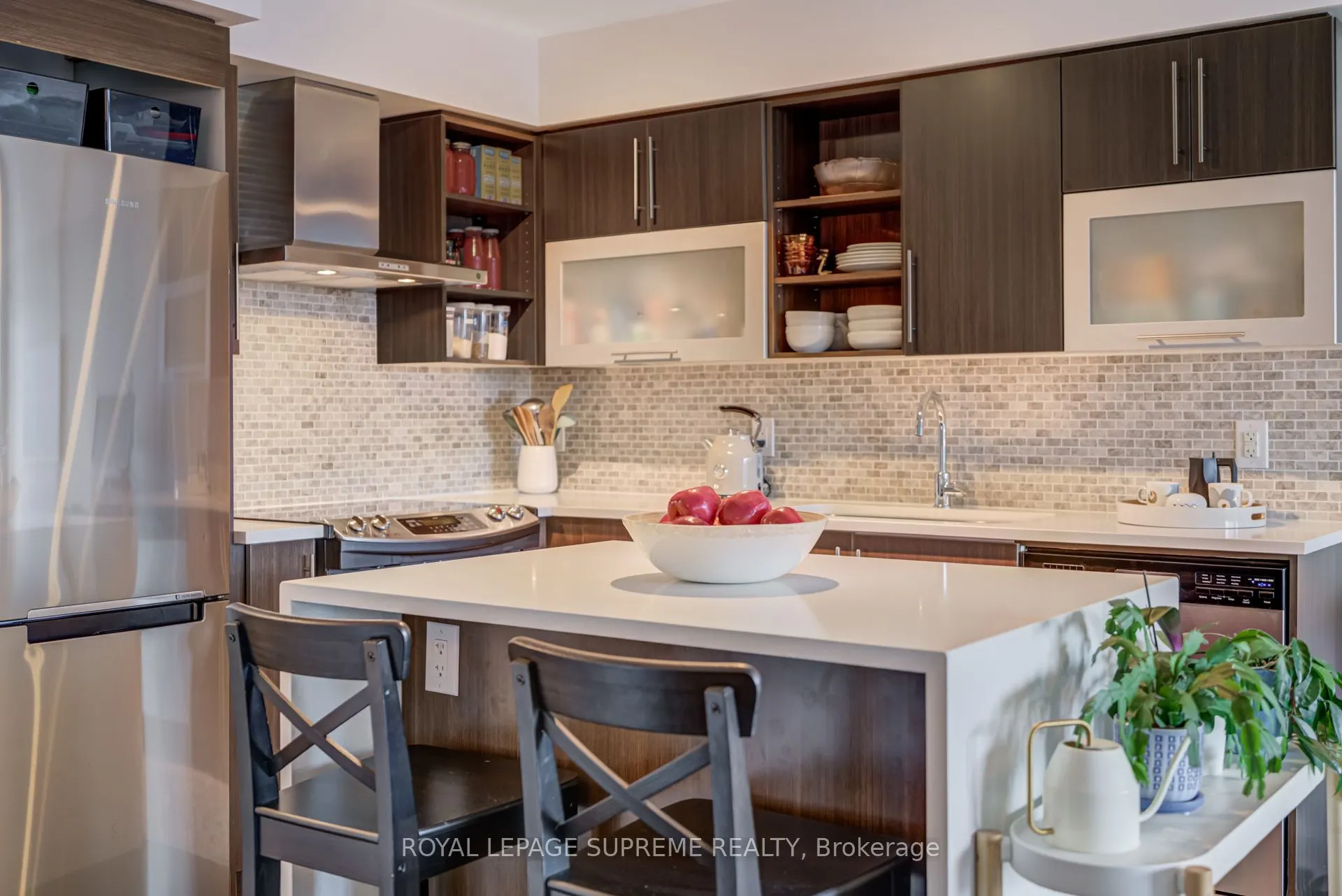 1 Michael Power Place, #1906