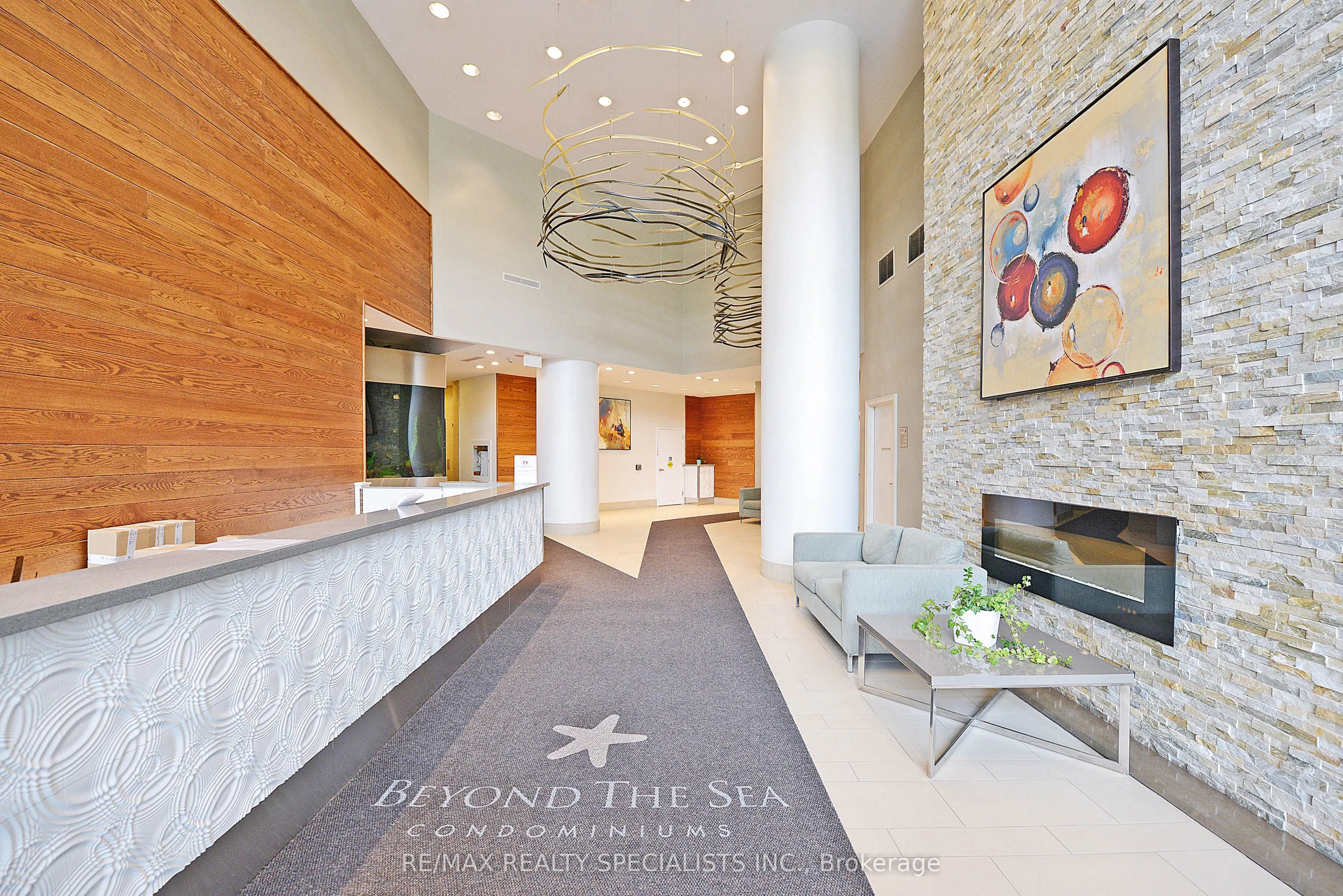 2230 Lakeshore Boulevard W, #1504