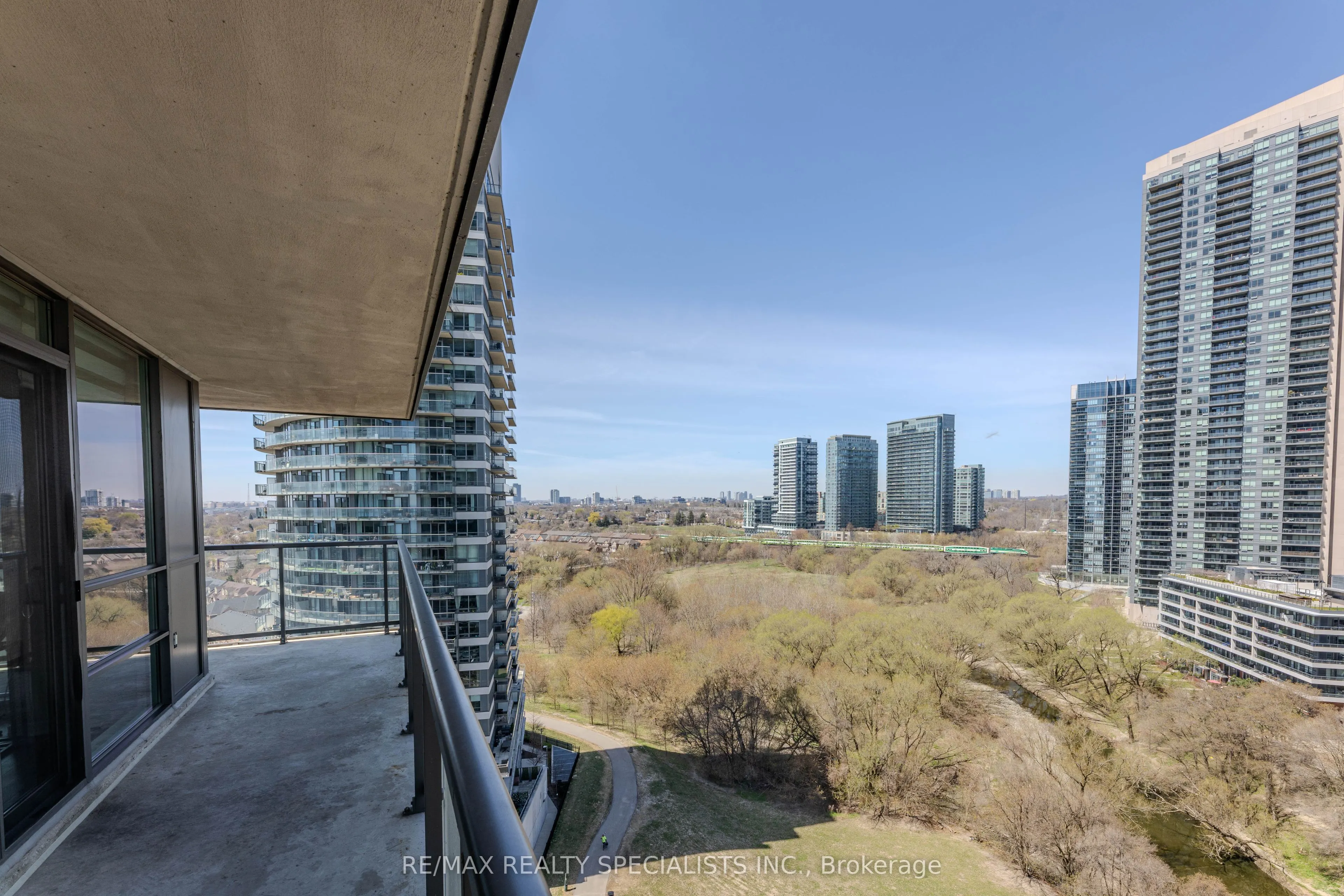 2230 Lakeshore Boulevard W, #1504