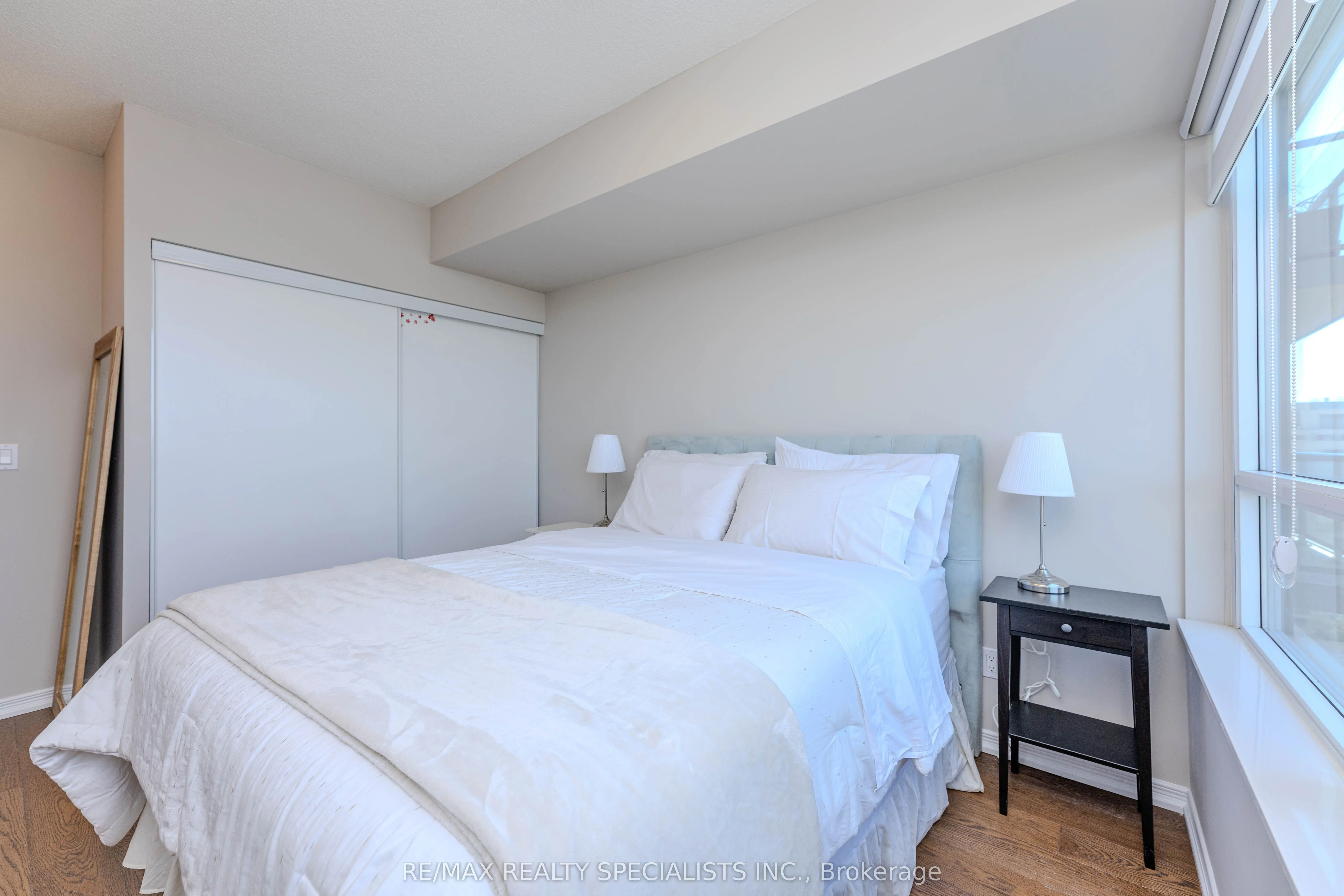 2230 Lakeshore Boulevard W, #1504